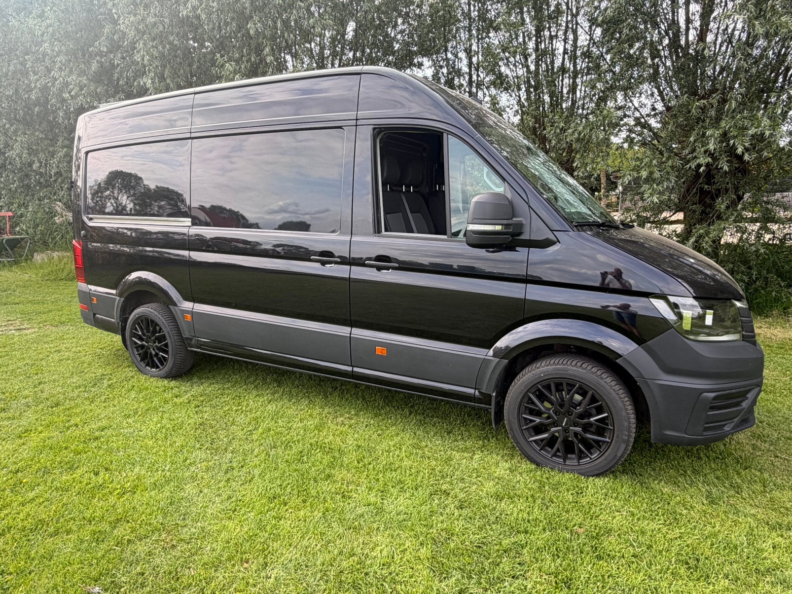 Volkswagen Crafter GB 2.0 TDI 177pk L3h3 364/3500 FWD Aut, Auto's, Start-stop-systeem, 4 cilinders, Volkswagen, 3000 kg