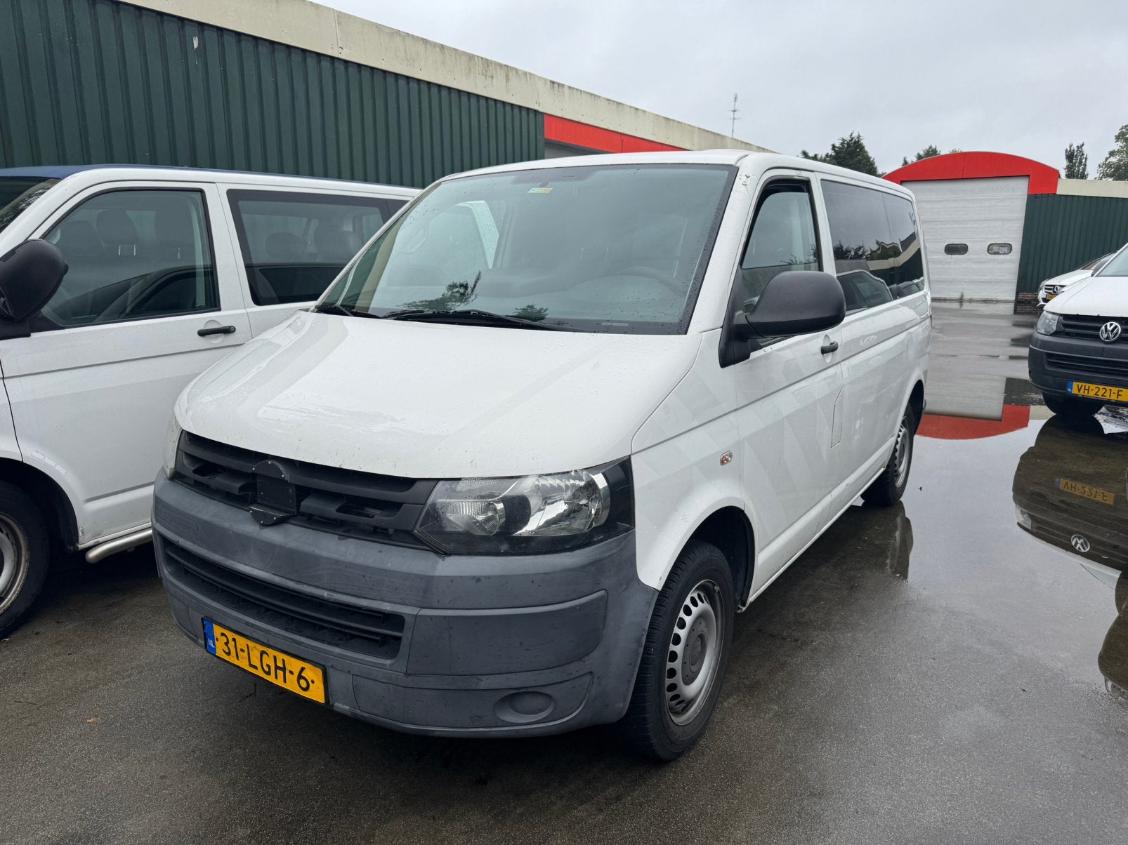 Volkswagen Transporter 2.0 TDI 103KW Kombi L1h1 2010 Wit, Auto's, 241 €/maand, 2500 kg, Wit, Origineel Nederlands