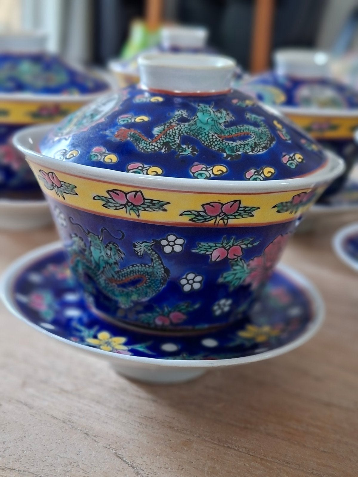 chinese theekopjes, Ophalen