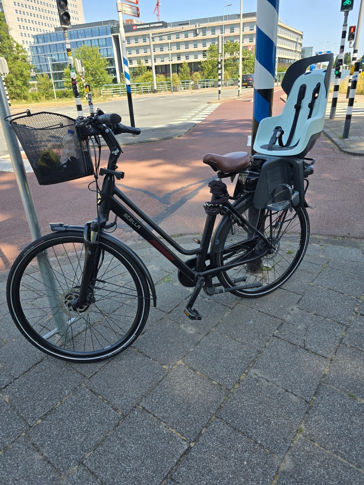 te koop electrische dames fiets stella, Ophalen, Gebruikt, Batavus, 50 km per accu of meer