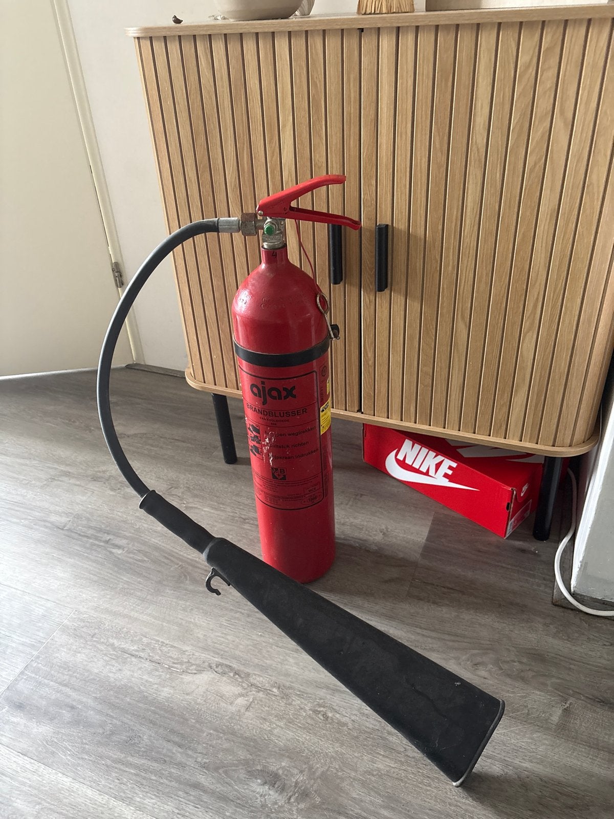 Ajax Brandblusser 5kg Koolstofdioxide - Ongebruikt, Getest, Ophalen of Verzenden, Zo goed als nieuw, Brandblusser