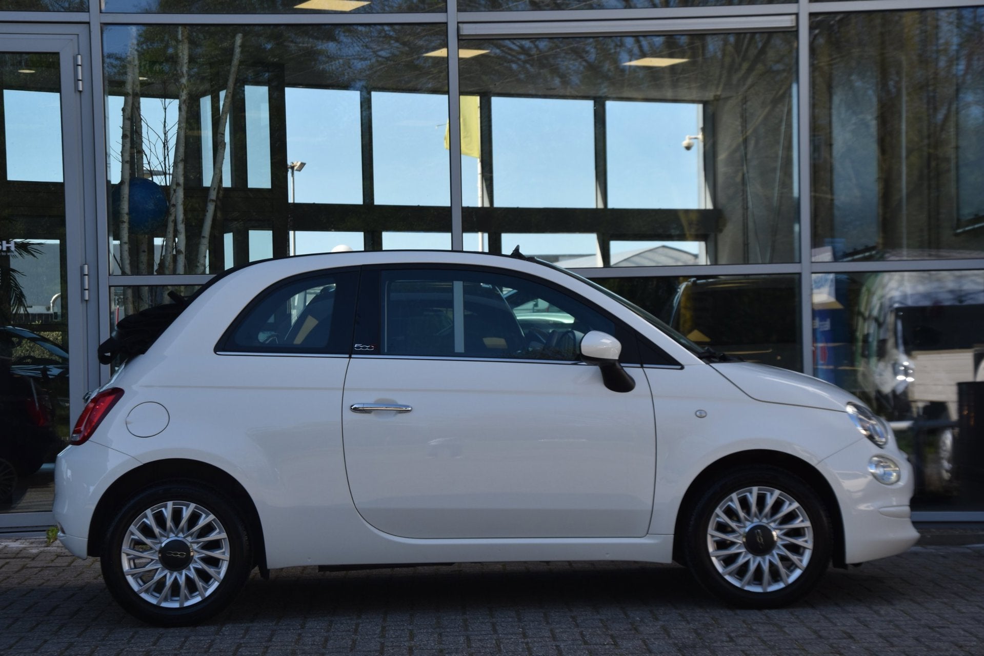 Fiat 500 Fiat 500C 1.2 Star Cabrio Navi Cruise PDC Dealer OH, Stof, Gebruikt, 4 cilinders, Cabriolet
