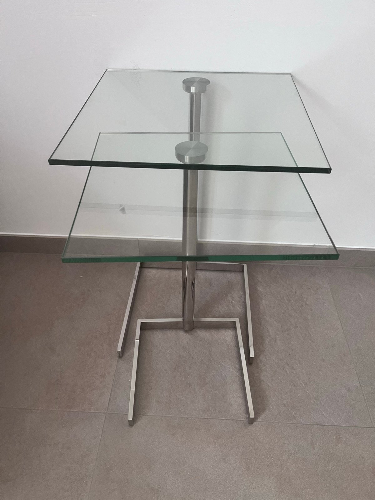 Glazen bijzettafel met chroom onderstel, Ophalen, Minder dan 55 cm, Gebruikt, Vierkant