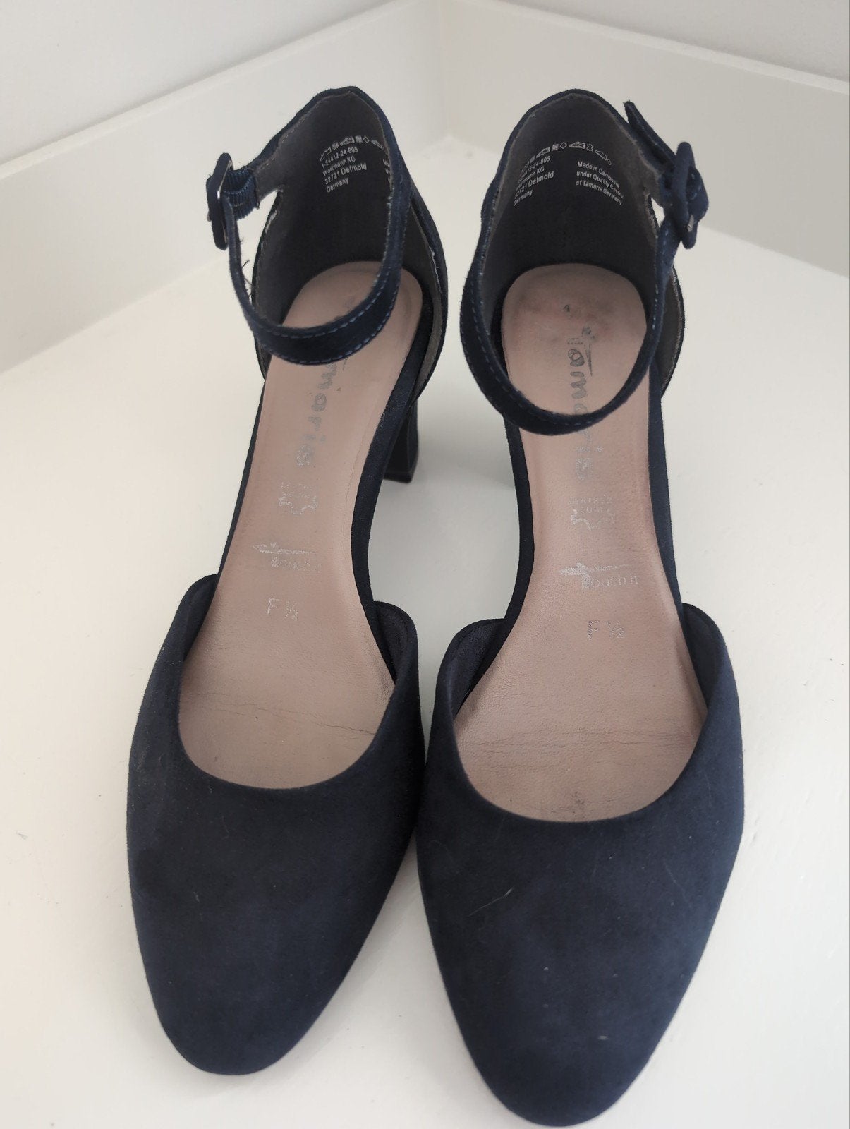 Tamaris suède pumps donkerblauw maat 41, Kleding | Dames, Tamaris, Pumps, Blauw, Ophalen of Verzenden