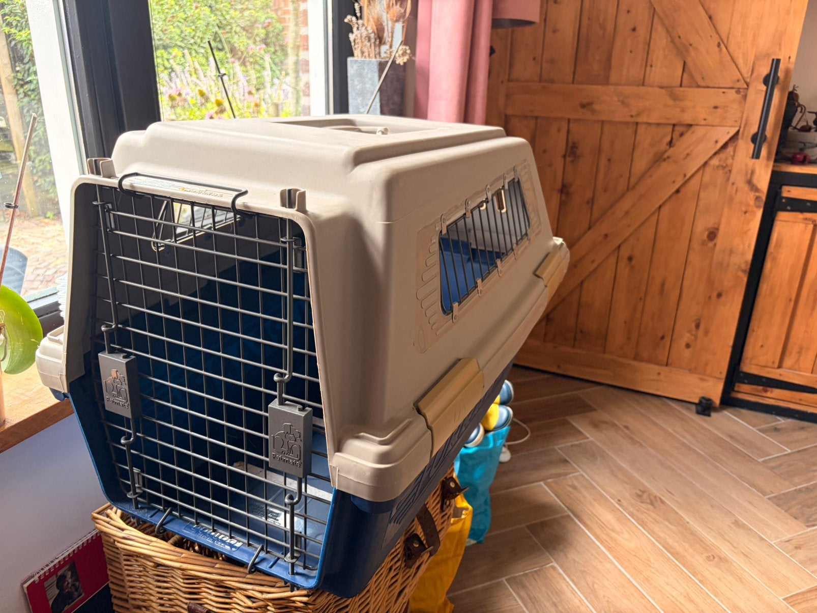 Bench voor kleine hond, Ophalen, Zo goed als nieuw, Minder dan 75 cm, Minder dan 65 cm