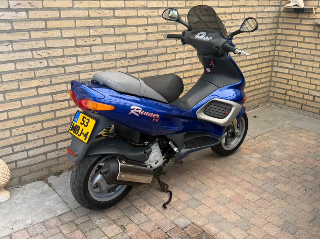 Gilera Runner 180cc | Historie | Onderhouden | A2 | Topstaat, Ophalen, Overige modellen, Zo goed als nieuw, Benzine