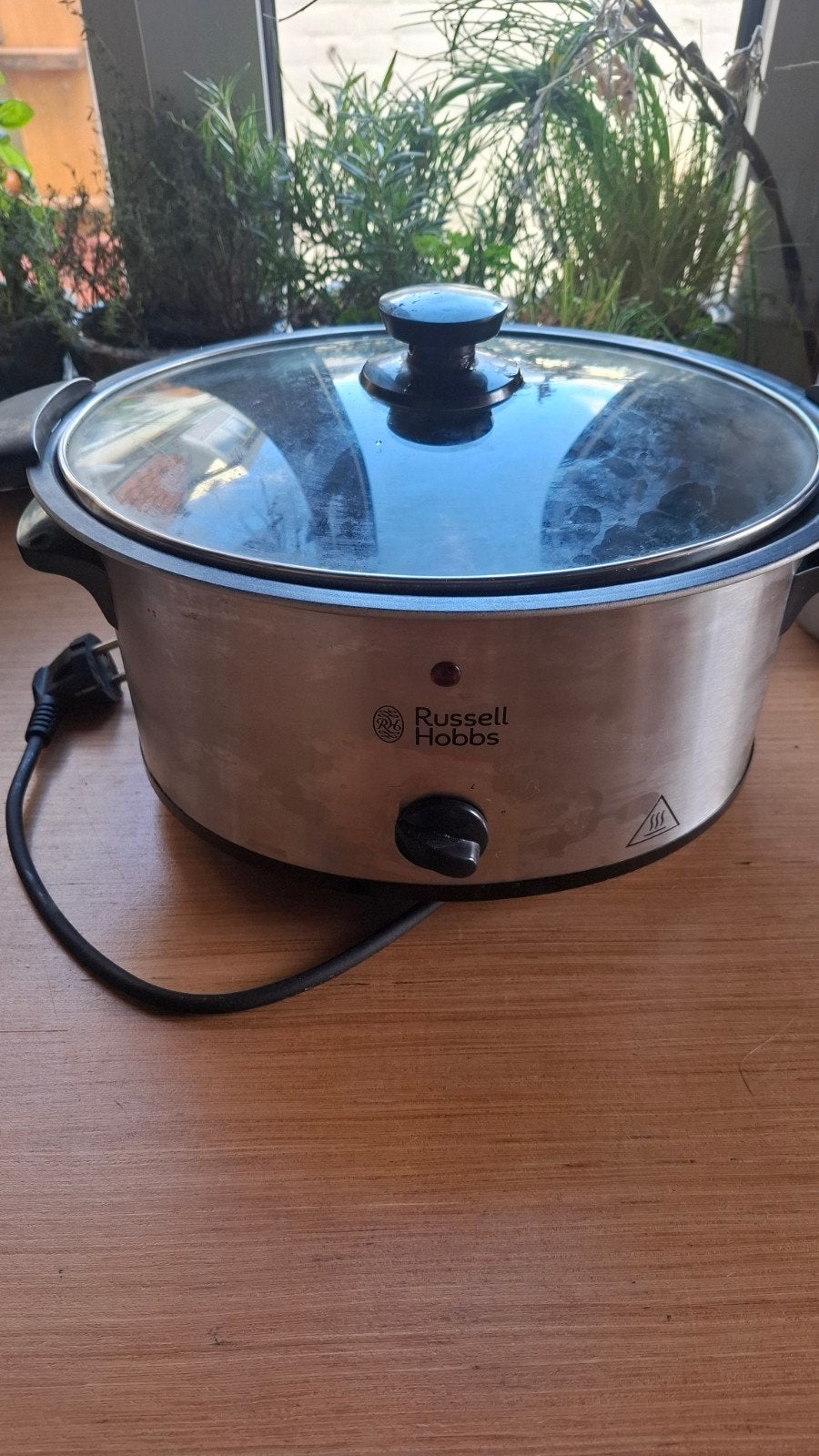 Russell Hobbs Slowcooker - Werkt op standje 2, Witgoed en Apparatuur, Ophalen, Gebruikt
