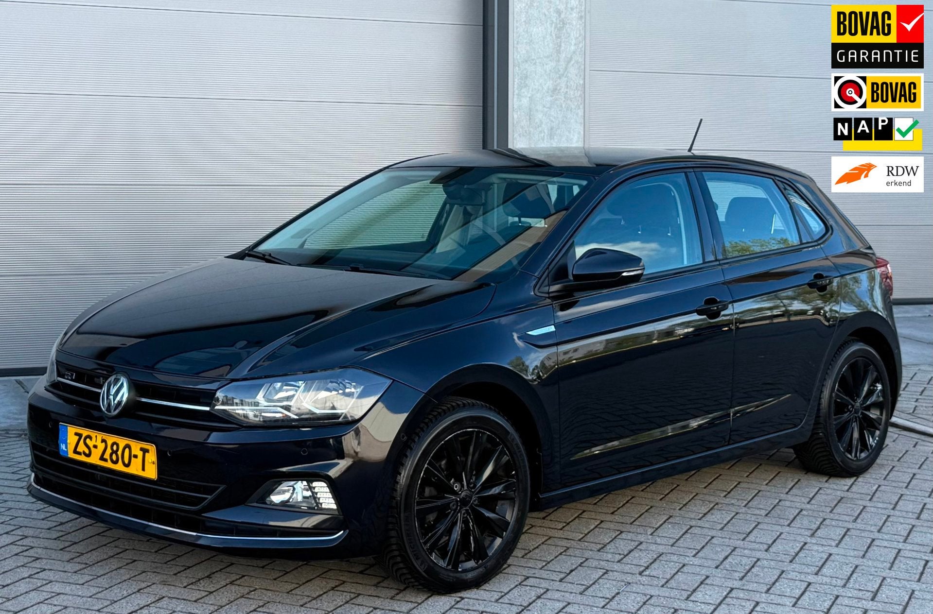 Volkswagen Polo 1.0 TSI Highline R Zwart 2019 APK|ACC|PDC, Auto's, Volkswagen, Stof, Gebruikt, Euro 6, 95 pk