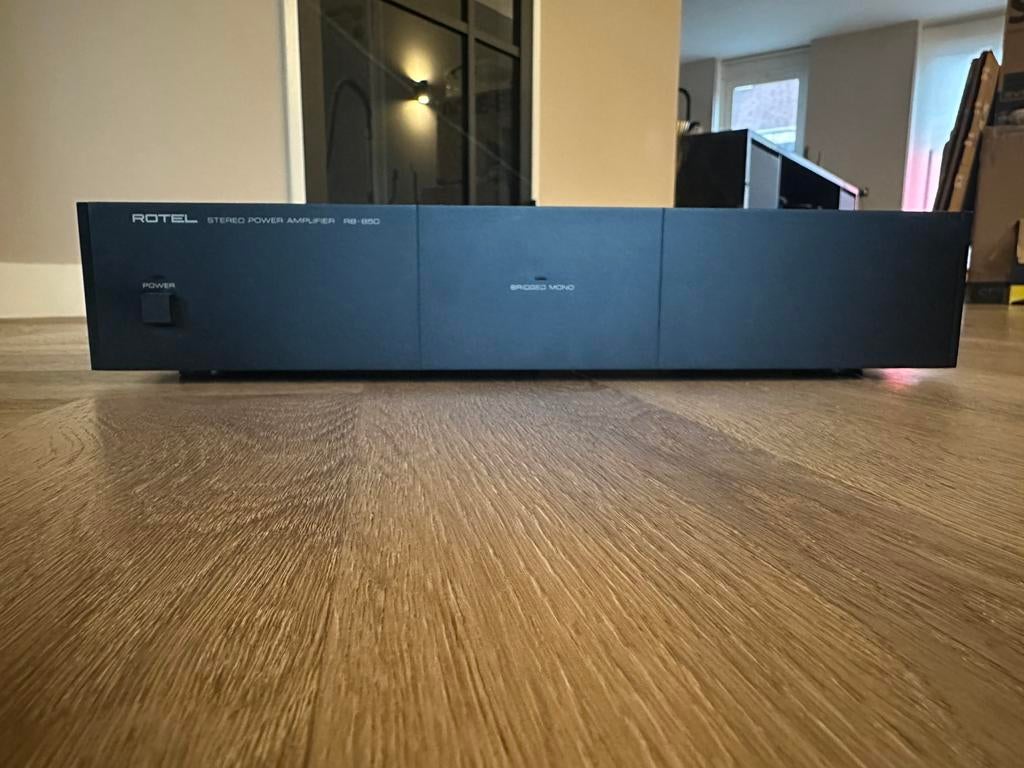 Rotel rb 850, Ophalen of Verzenden, Gebruikt, Minder dan 60 watt, Overige merken