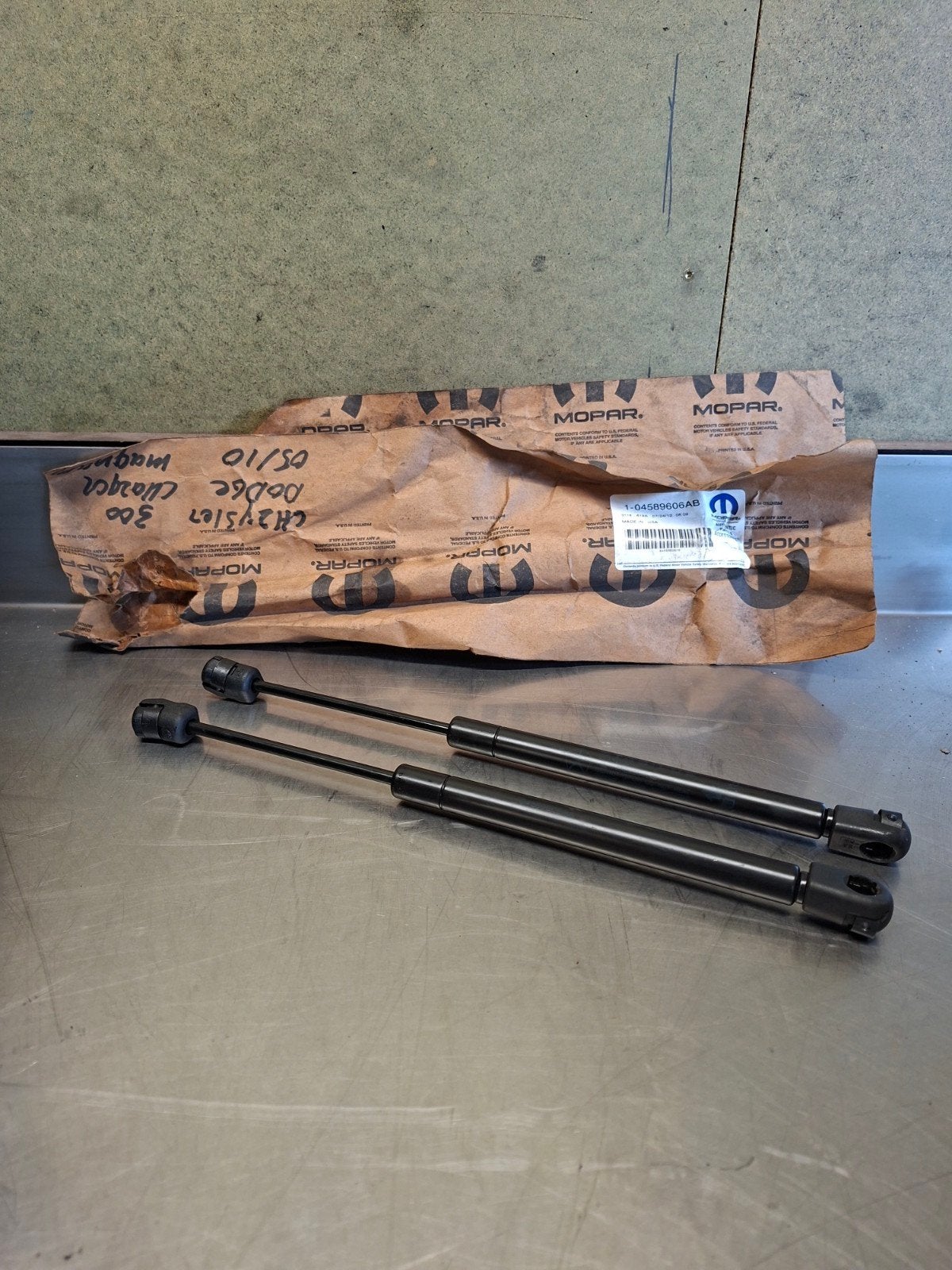 Mopar Gasveren voor Chrysler 300 / Dodge Charger (05-10), Ophalen of Verzenden, Nieuw, Chrysler