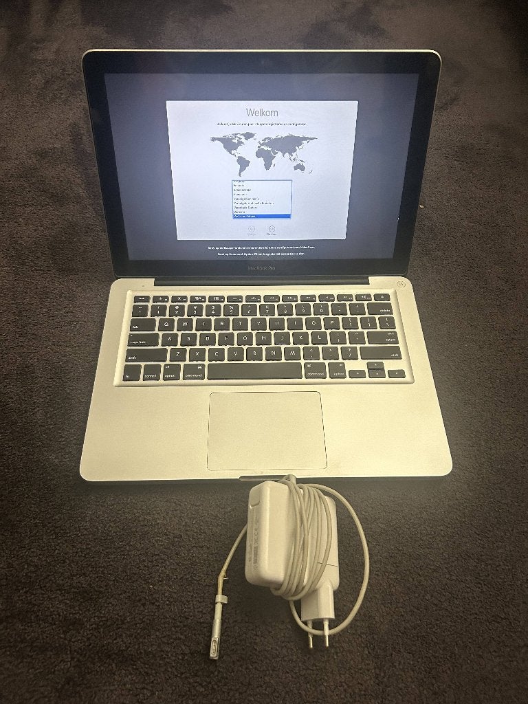 Apple Macbook Pro 13 Inch, Computers en Software, Apple Macbooks, Gebruikt, 2 tot 3 Ghz, Qwerty, 13 inch