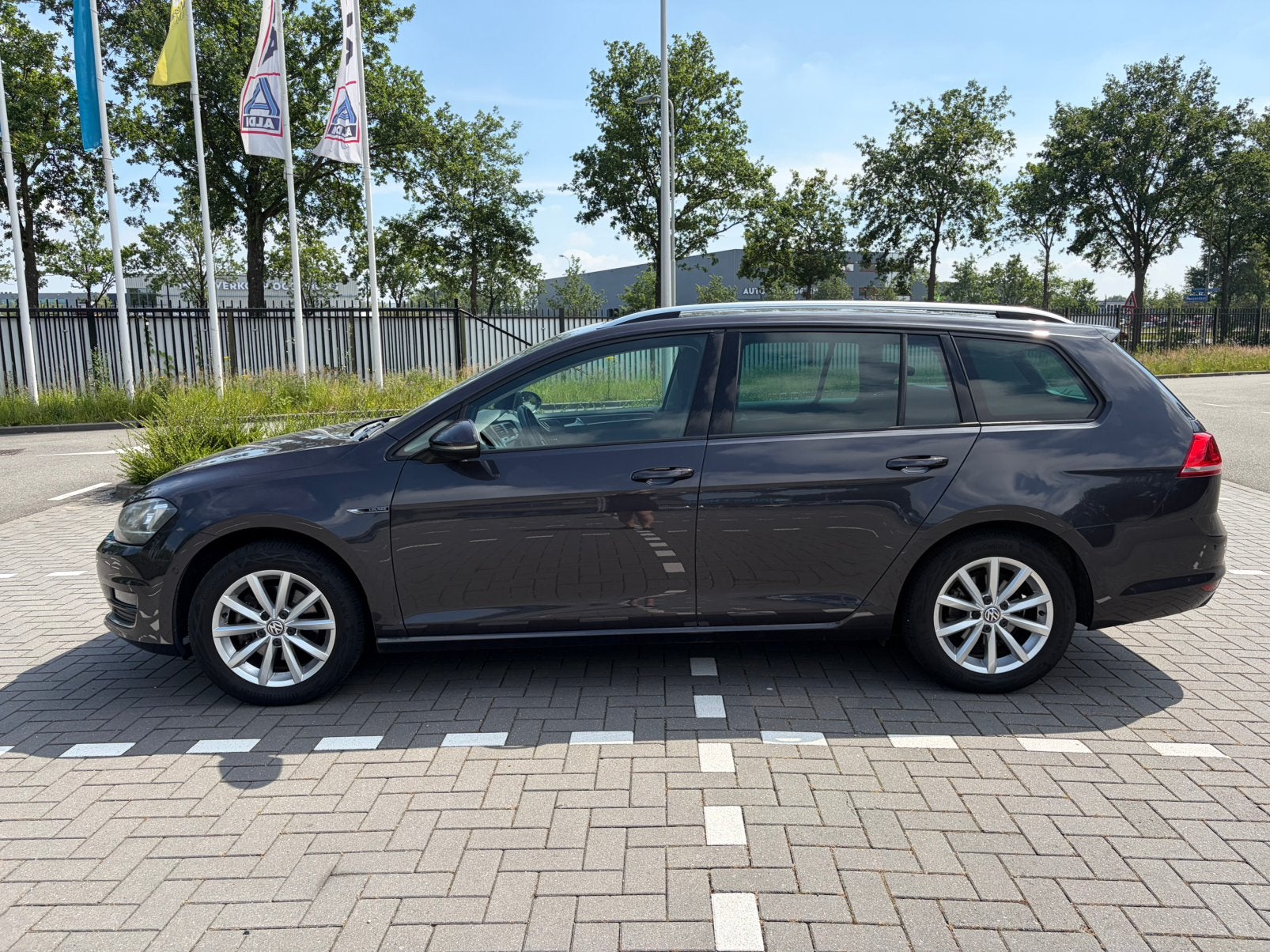 Volkswagen Golf 1.4 TSI 92KW Variant 2015 Zwart, Voorwielaandrijving, 125 pk, 4 cilinders, Zwart