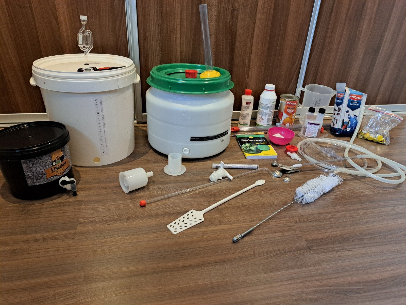 Complete set voor zelf bier brouwen, Ophalen, Gebruikt