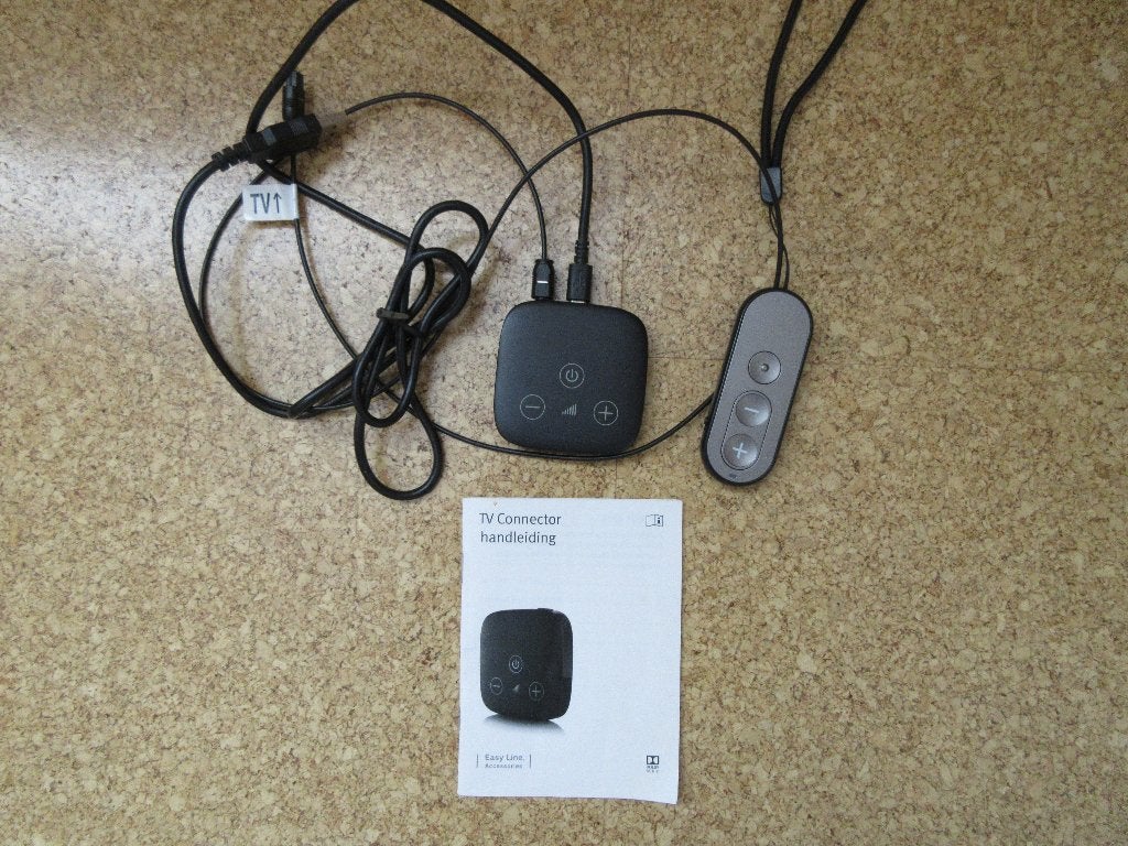 TV connector+afstandsbediening  gehoorapparaten + handleidin, Ophalen of Verzenden, Gebruikt