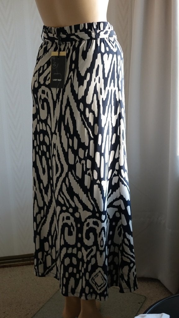 nieuwe lange LADY DAY rok, Kleding | Dames, Rokken, Lady Day, Nieuw, Maat 34 (XS) of kleiner, Onder de knie