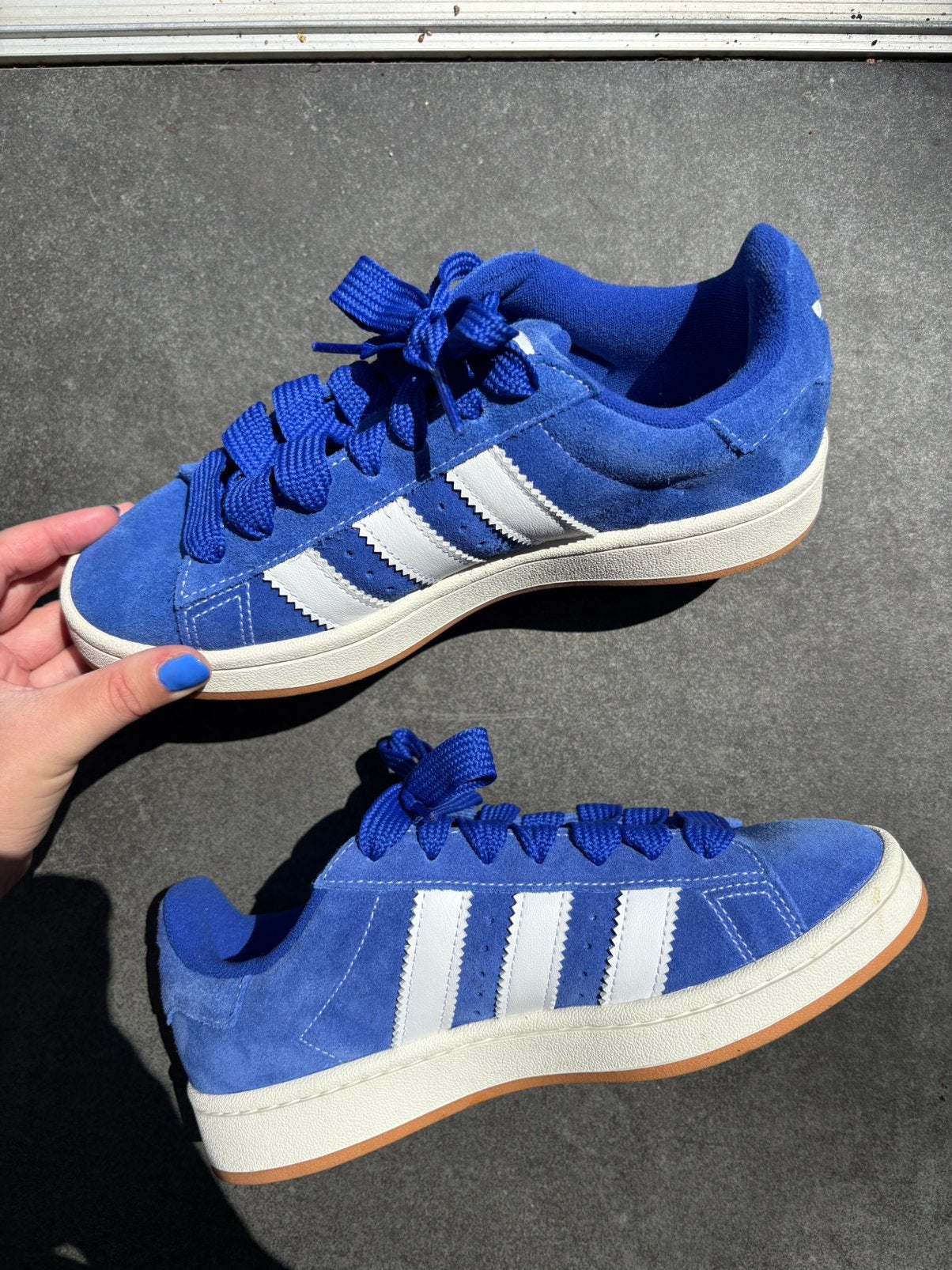 Blauwe adidas campus originals unisex sneakers, Blauw, Ophalen of Verzenden, Sneakers of Gympen, Zo goed als nieuw
