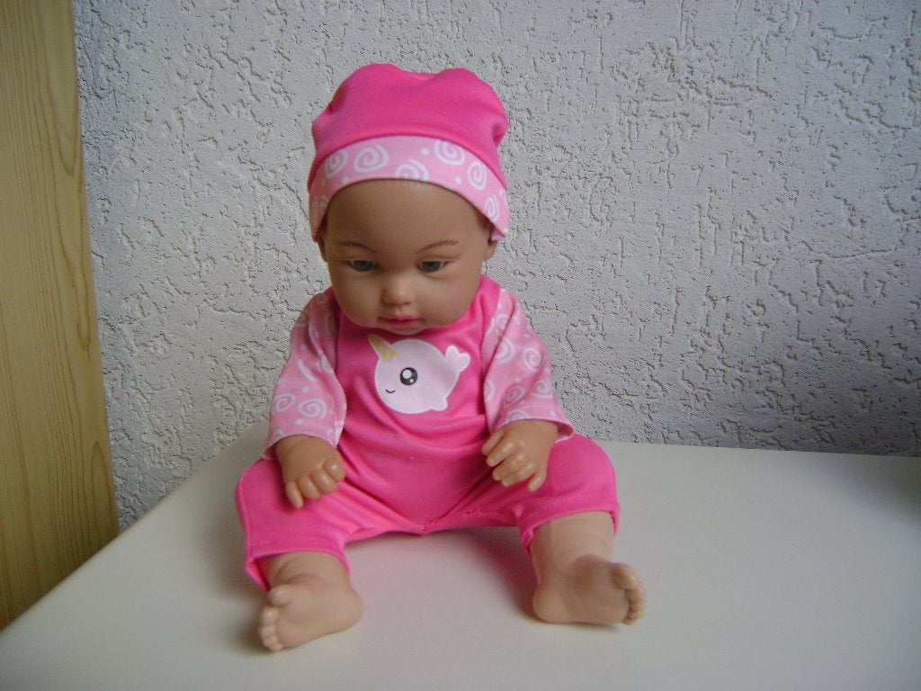 pop met roze pakje met muts van 30 cm, Ophalen of Verzenden, Zo goed als nieuw, Babypop