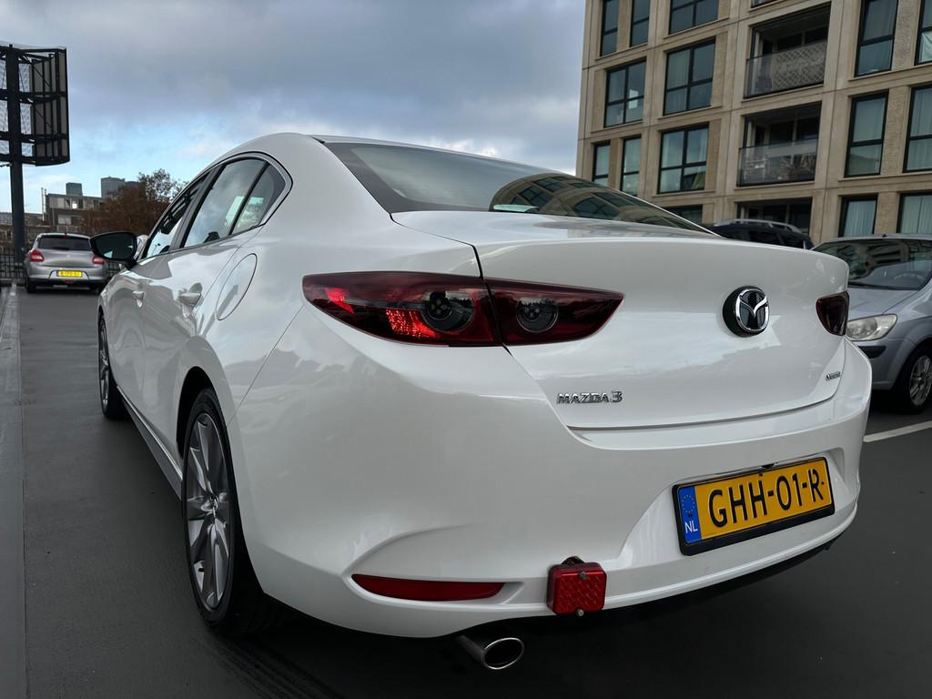Mazda 3 Skyactive-G 2.5 190 pk Leer Camera Adaptief Cruise C, Gebruikt, Automatische klimaatregeling, Wit, Bedrijf