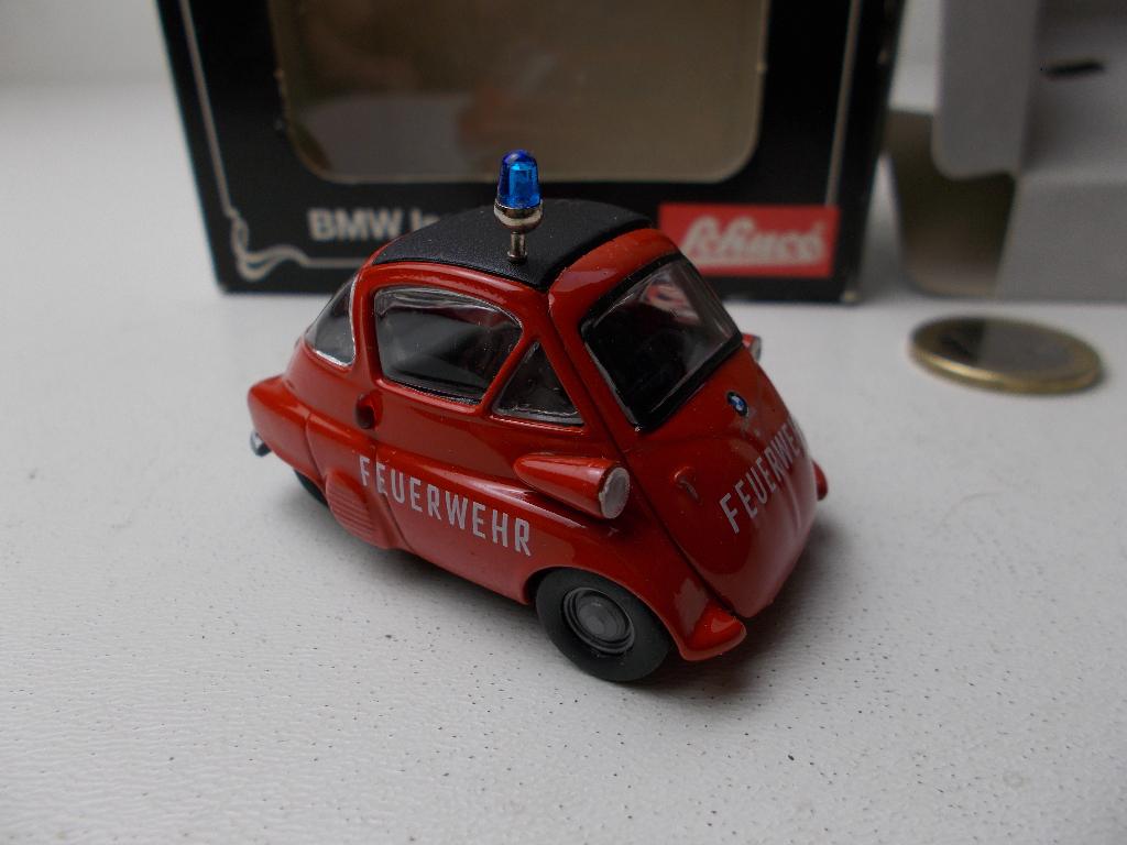 Vintage SCHUCO 02101 BMW ISETTA 250 "FEUERWEHR" In doos!