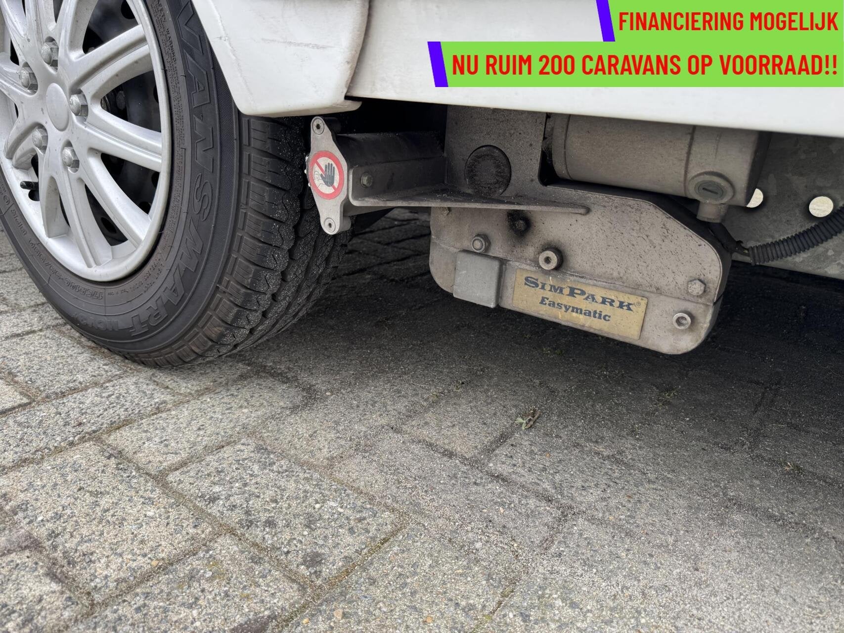 Swift CHALLENGER 460, ENKELE BEDDEN, MOVER, VOORTENT, DOUCHE, Caravans en Kamperen, Caravans, Tot en met 2, Bedrijf, 750 - 1000 kg