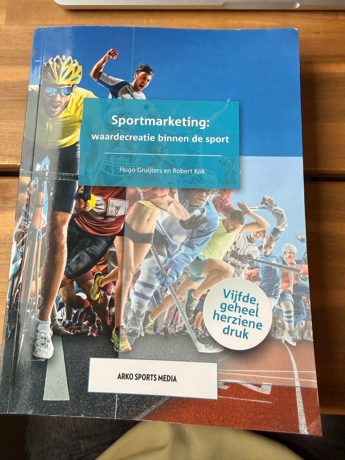 Sportmarketing: waardecreatie binnen de sport - Studieboek, Boeken, Ophalen of Verzenden, Gamma, Zo goed als nieuw, HBO