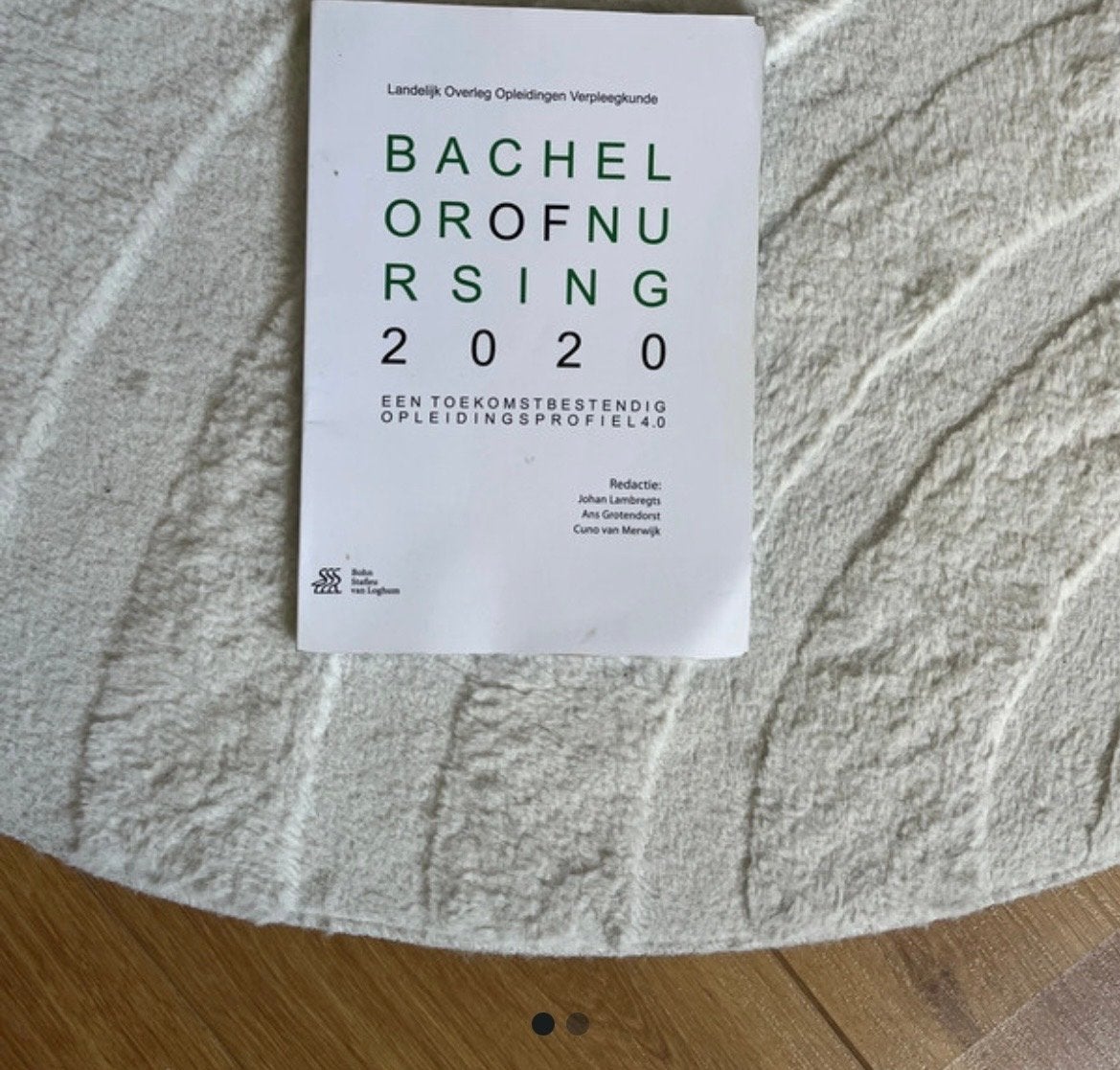 Studieboek Bachelor of Nursing 2020, Ophalen of Verzenden, Gamma, Zo goed als nieuw, HBO