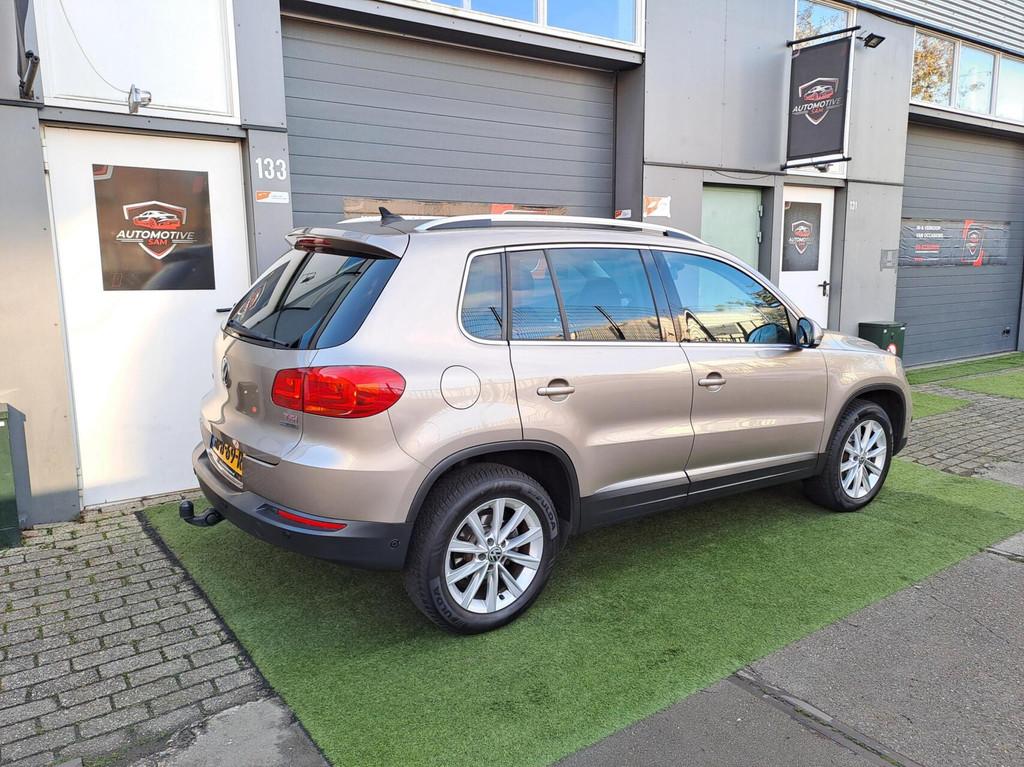 Volkswagen Tiguan 1.4 TSI Sport&Style Climate Cruise Navi, Voorwielaandrijving, Euro 5, 15 km/l, 4 cilinders
