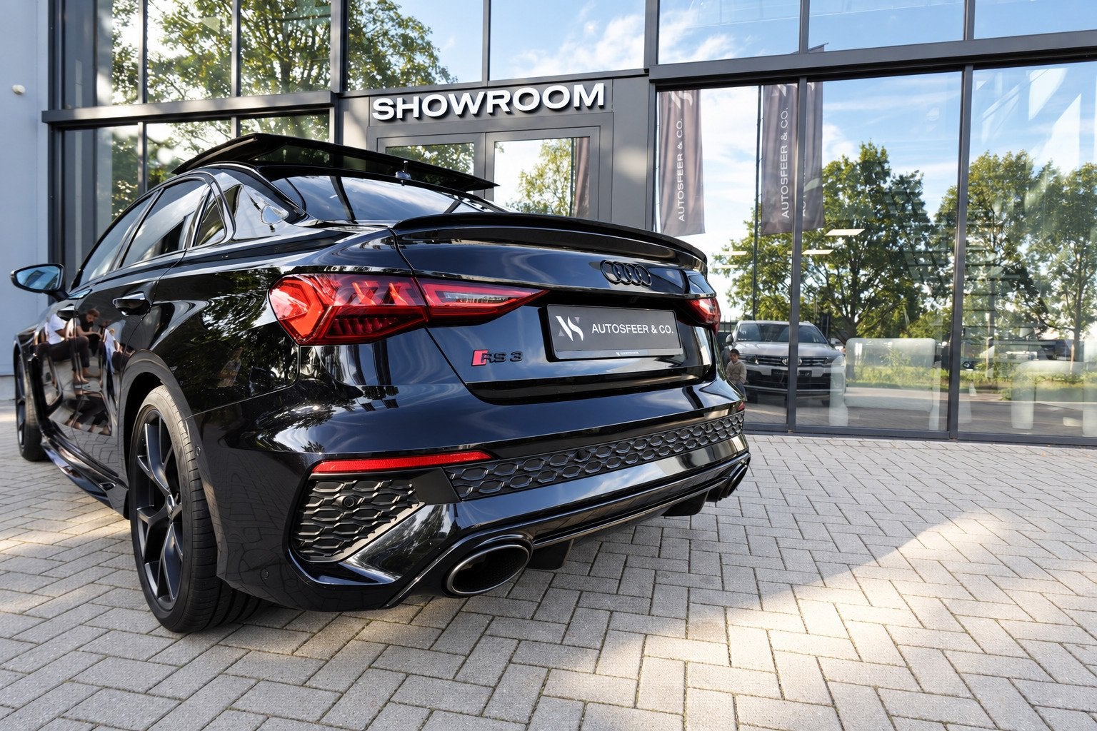 Audi RS3 Limousine 2.5 TFSI RS 3 quattro HULK KERAMISCH PANO, Auto's, Automaat, Dealer onderhouden, Gebruikt, Zwart