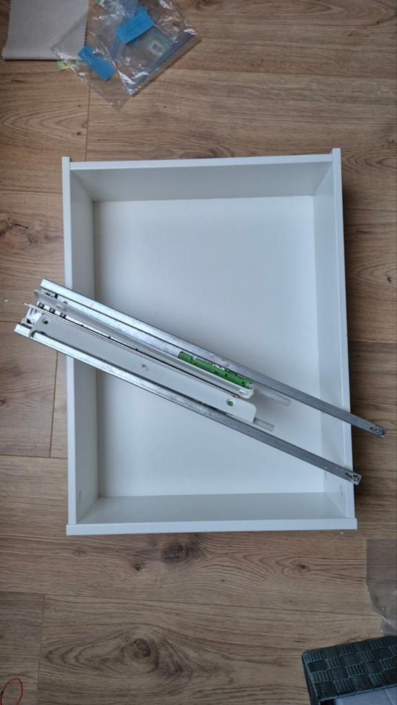 Lade met geleiders - Wit (IKEA), Ophalen, Minder dan 50 cm, Gebruikt, 1 of 2 laden