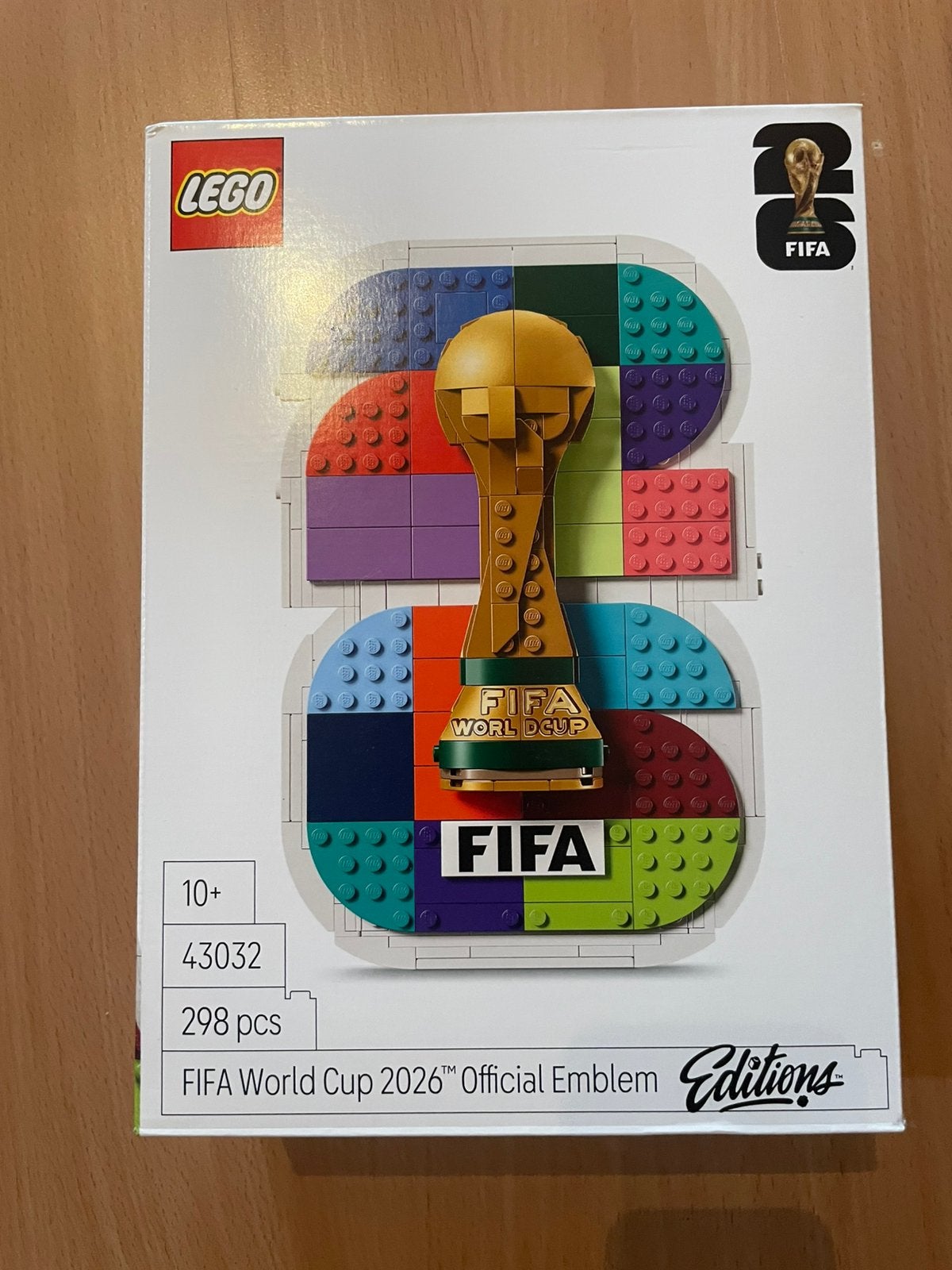 Lego 43032 - WK 2026 embleem, Ophalen of Verzenden, Zo goed als nieuw
