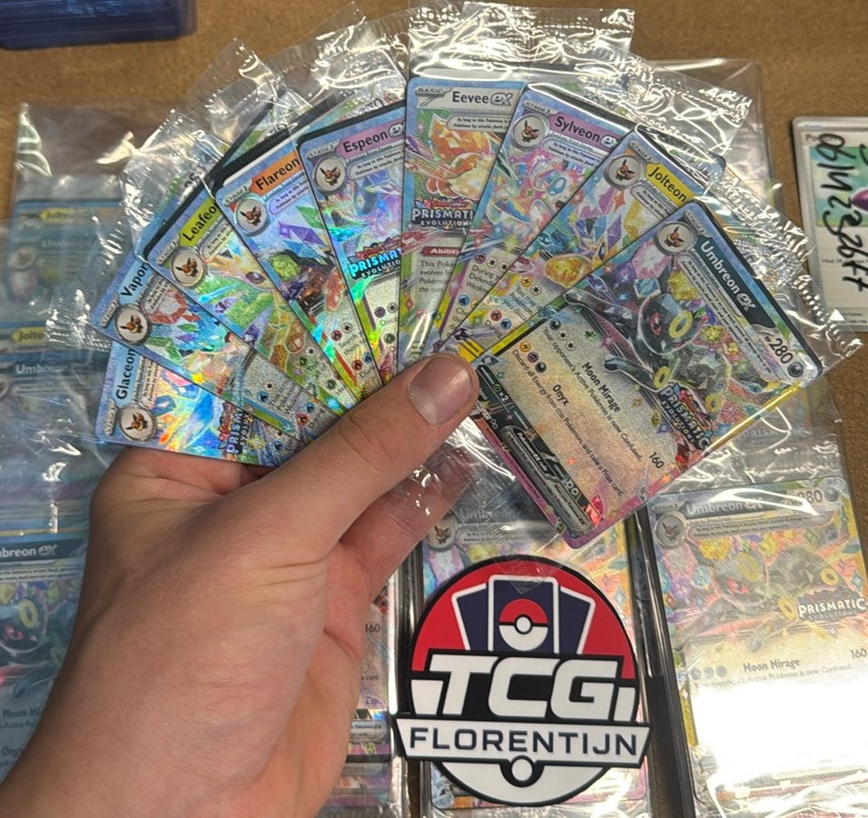 Prismatic evolutions suprise box promo set ‼️BESTE PRIJS‼️, Hobby en Vrije tijd, Ophalen of Verzenden, Zo goed als nieuw