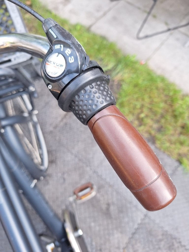 Foto 5 van jongens fiets