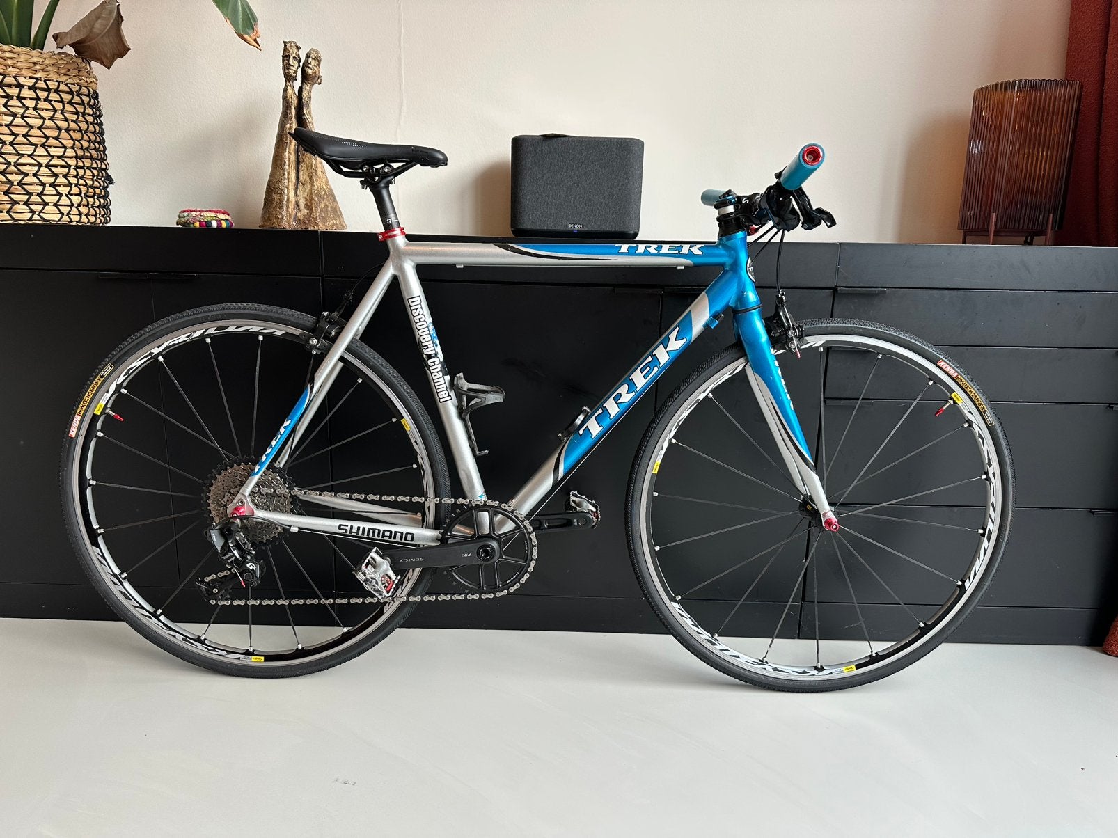 Trek Discovery Channel Custom Made Flatbar Racefiets, Zo goed als nieuw, Meer dan 20 versnellingen, 53 tot 57 cm, Ophalen