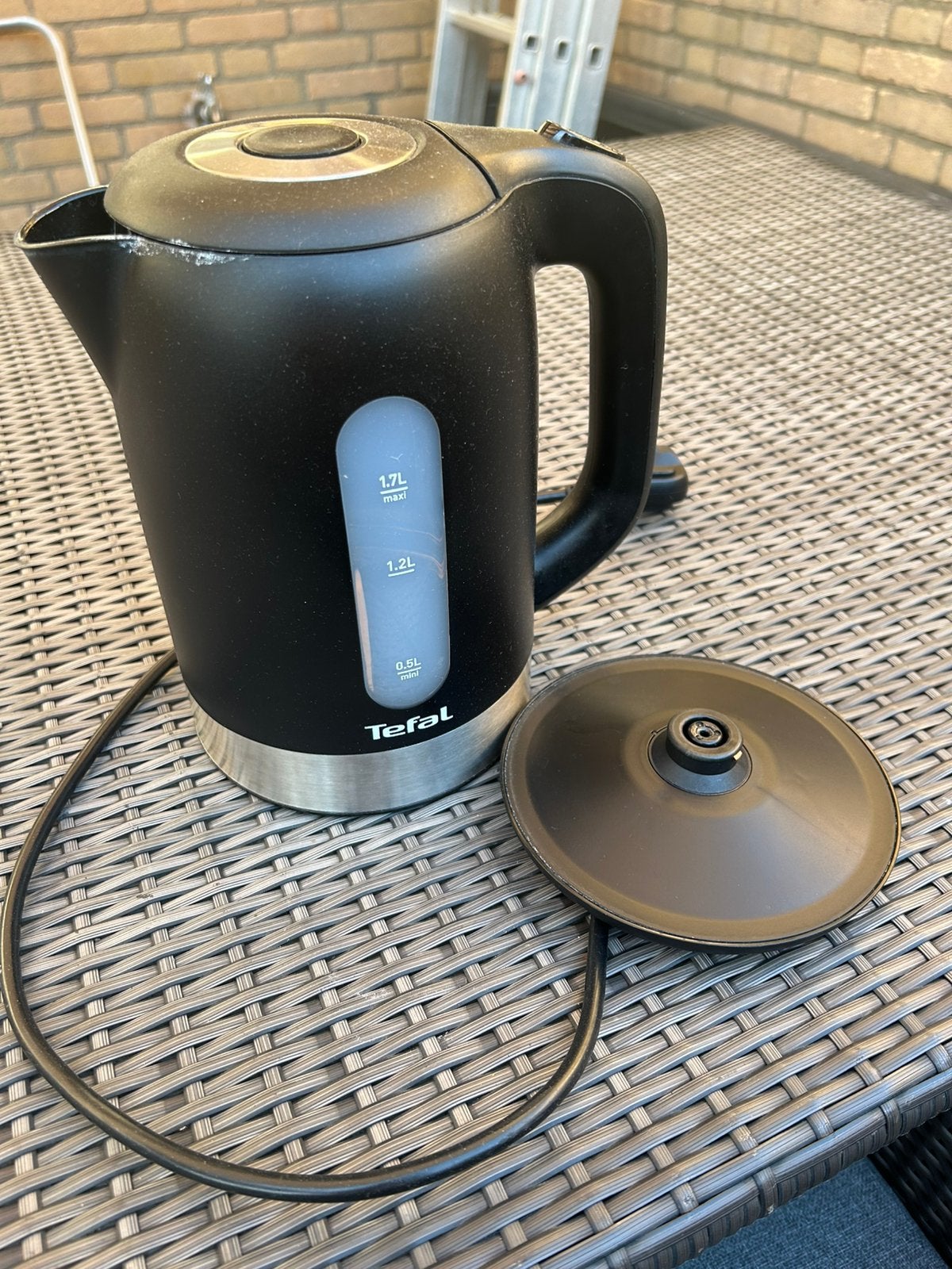 Waterkoker van Tefal, 1,7 l, goed staat, 1 tot 2 liter, Ophalen of Verzenden, Zo goed als nieuw