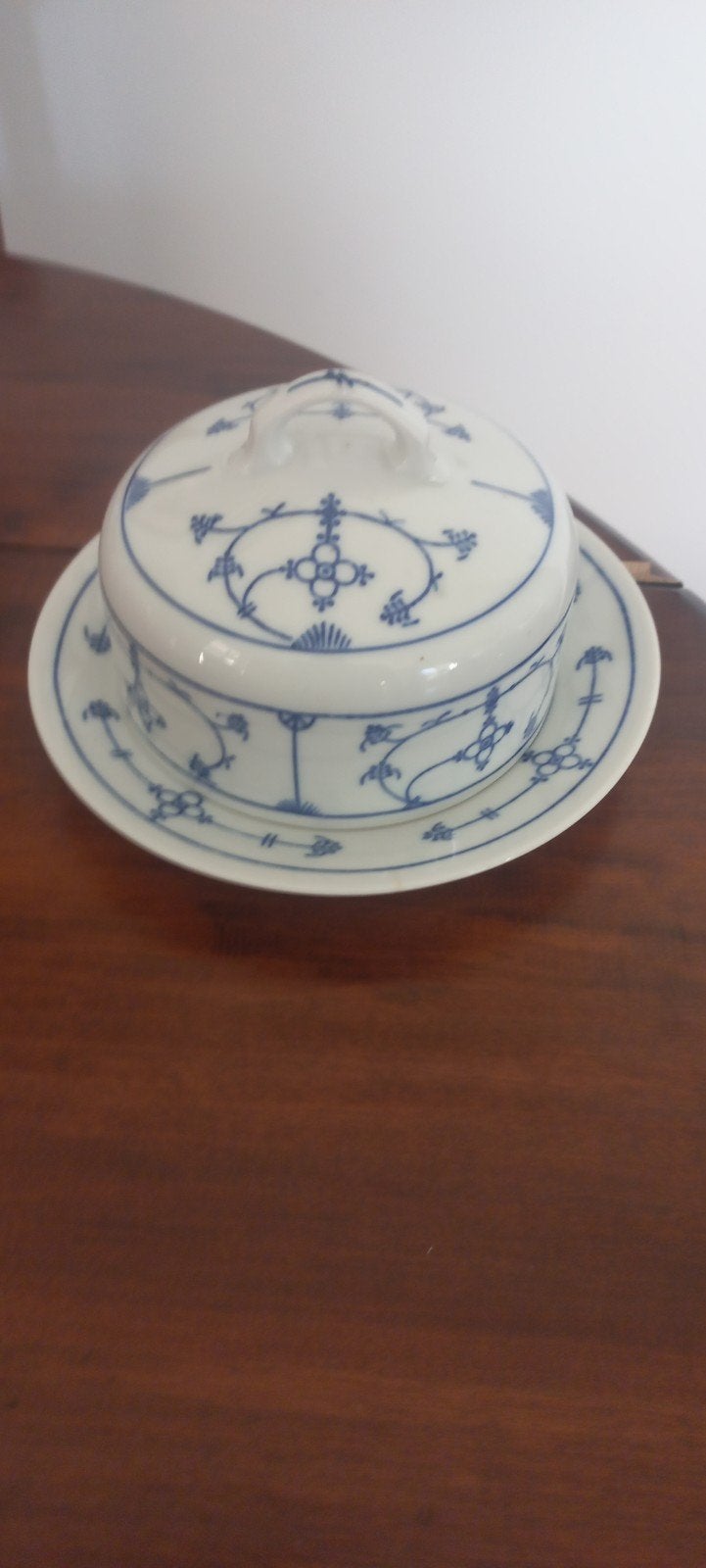 Jäger Eisenberg Original Blau Saks botervloot, Antiek en Kunst, Antiek | Servies los, Ophalen of Verzenden