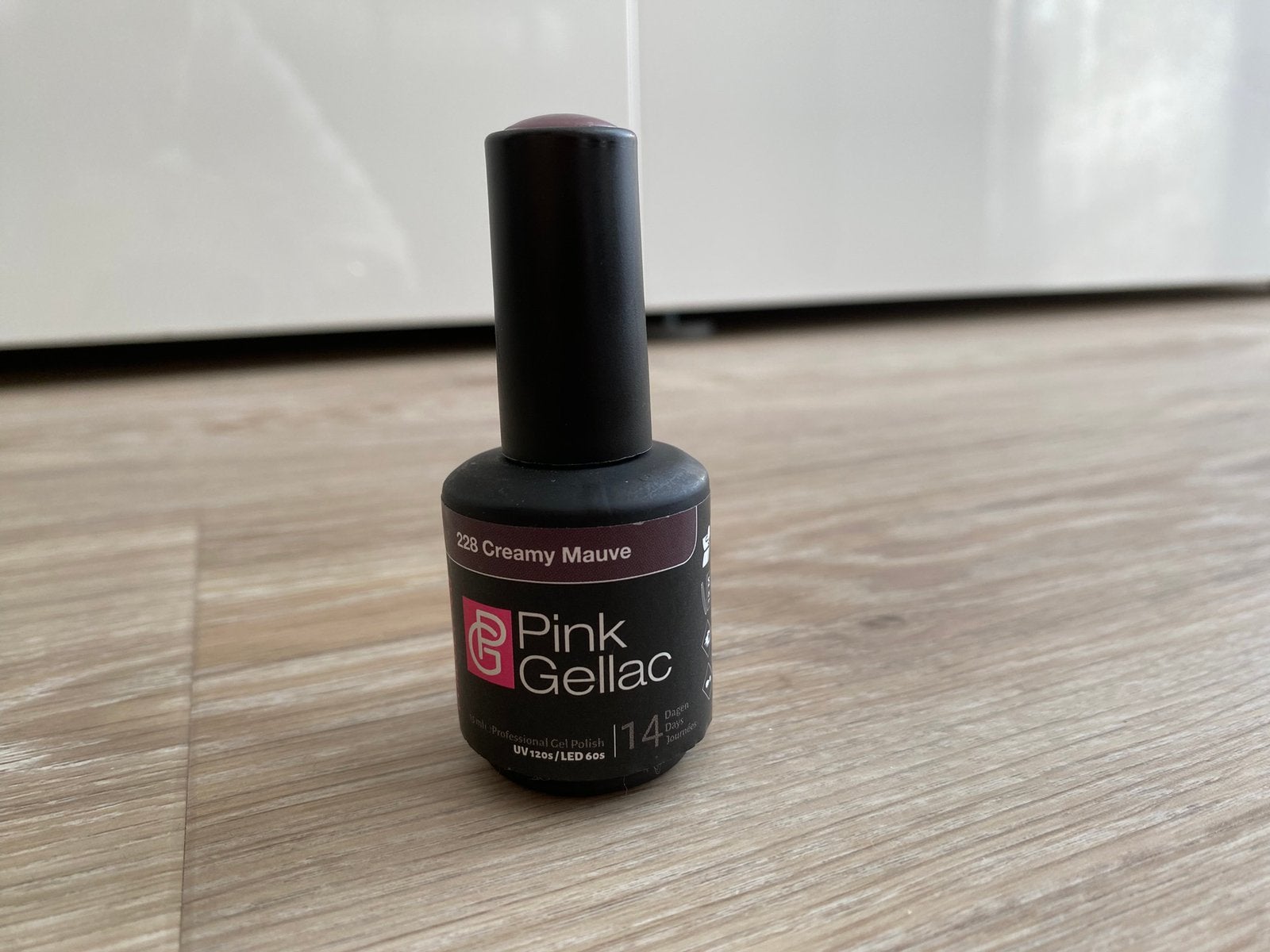 Pink Gellac 228 Creamy Mauve, Ophalen of Verzenden, Zo goed als nieuw, Handen en Nagels, Toebehoren