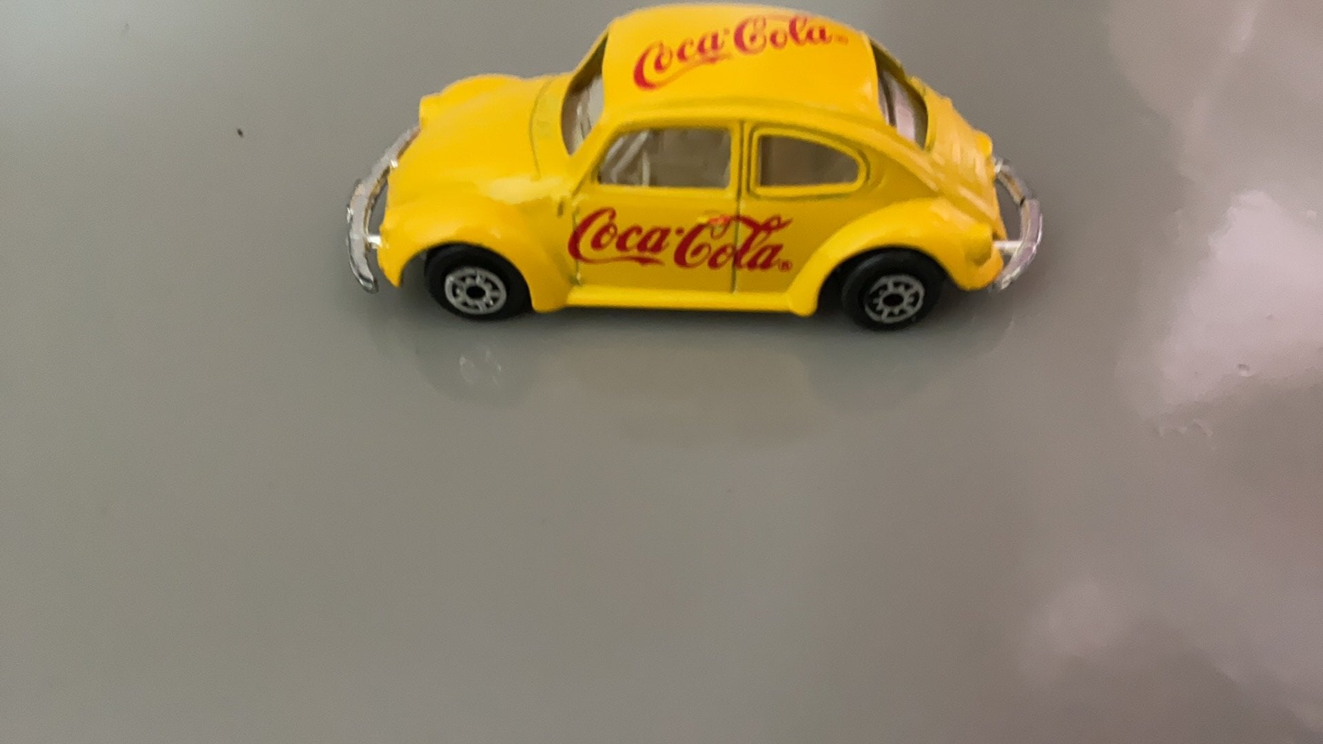 Geel Coca cola kever autootje, Ophalen of Verzenden, Zo goed als nieuw, Auto