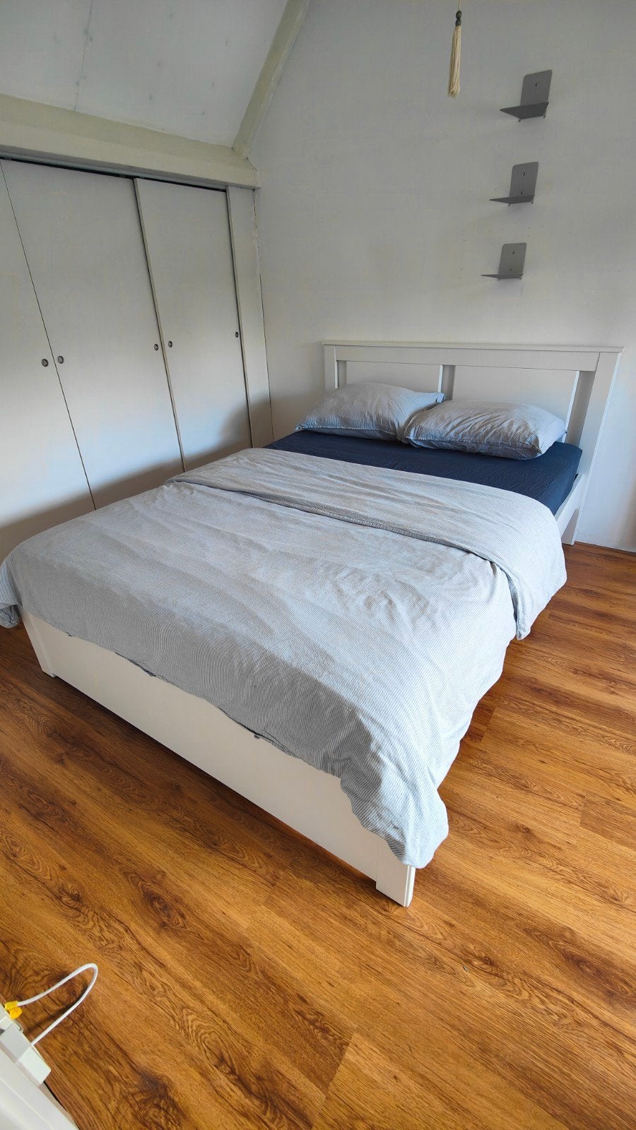 IKEA ASPELUND bed 140x200  + matras + dekbed + kussens, Ophalen, Gebruikt, Wit, Tweepersoons