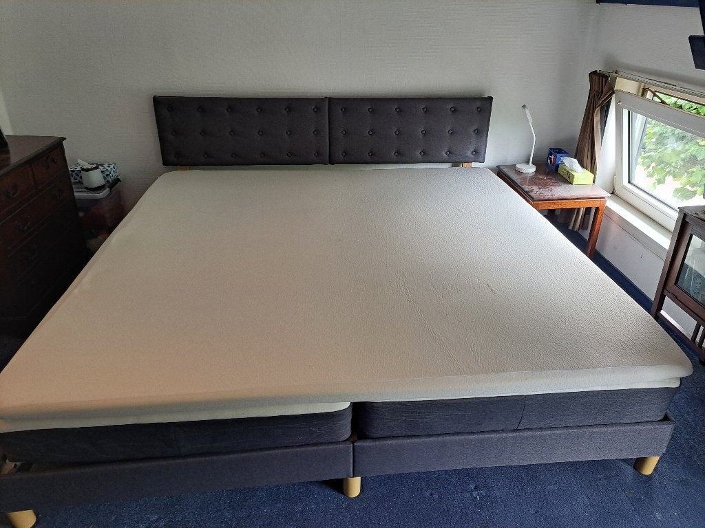 ZGAN Bed 2persoons, Ophalen, Overige materialen, Tweepersoons, Zo goed als nieuw