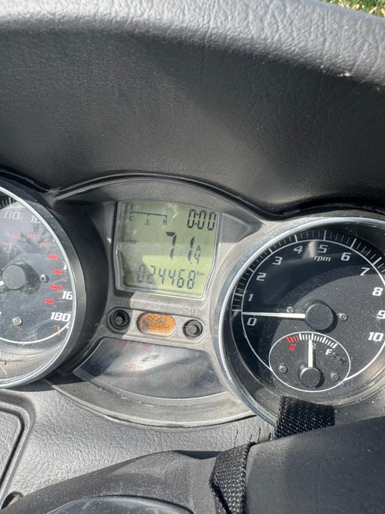 Piaggio MP3 300 LT - Goed onderhouden motorscooter, Motoren, Handvatverwarming, Scooter, Motorrijbewijs A, Gebruikt