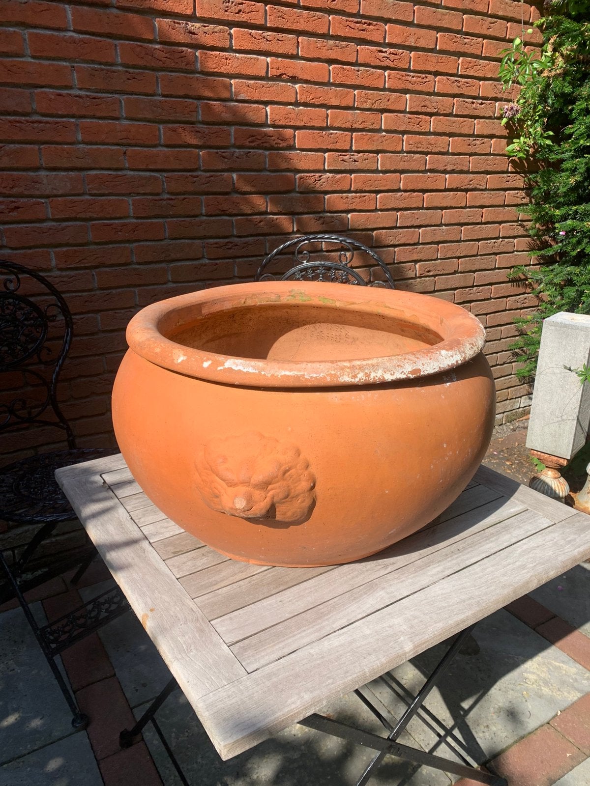 Ronde grote terracotta tuinvaas, Tuin en Terras, Bloembakken en Plantenbakken, Ophalen, Zo goed als nieuw, Rond, Steen