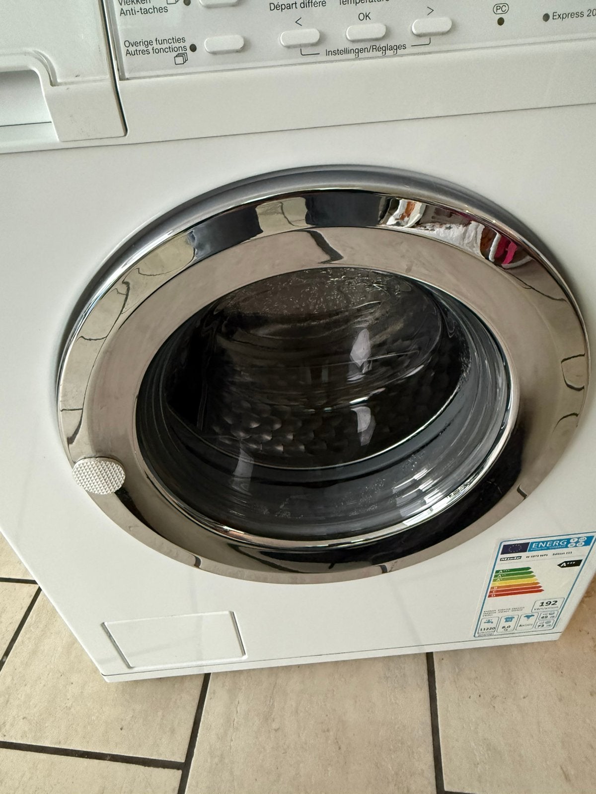 Foto 10 van Miele 8Kilo-1600toeren A+++ energieverbruik in topstaat