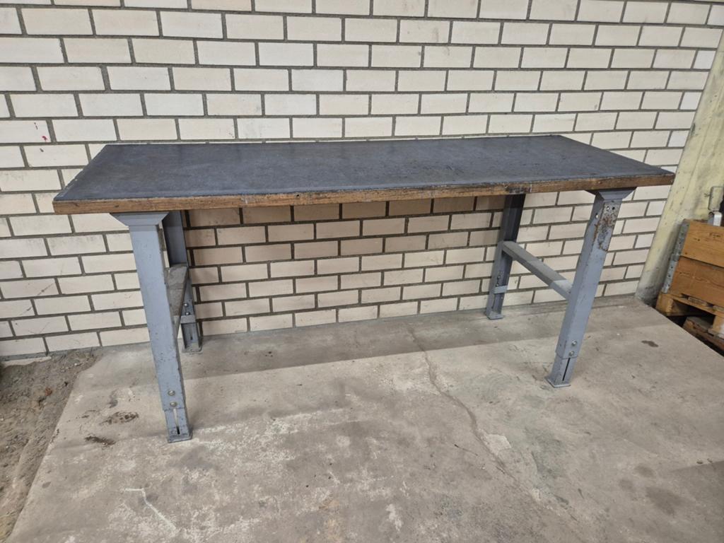 Werkbank / Werktafel 200x70cm, in hoogte verstelbaar, Doe-het-zelf en Verbouw, Werkbanken, Gebruikt, ., Ophalen of Verzenden, 170 cm of meer