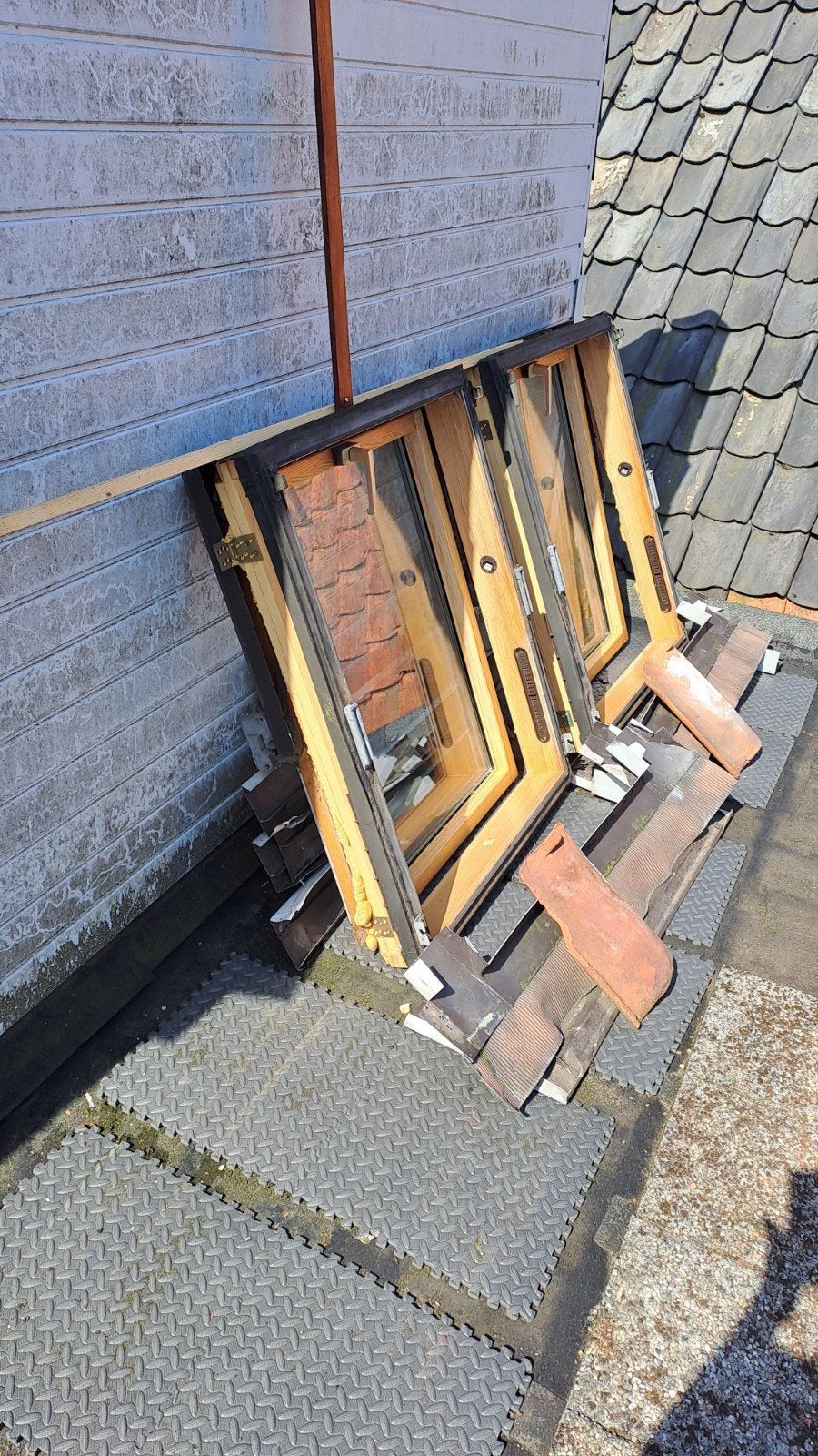 Één Roto dakraam 78x98 cm compleet met hulpstukken, Ophalen, Gebruikt, Minder dan 80 cm, Dakraam