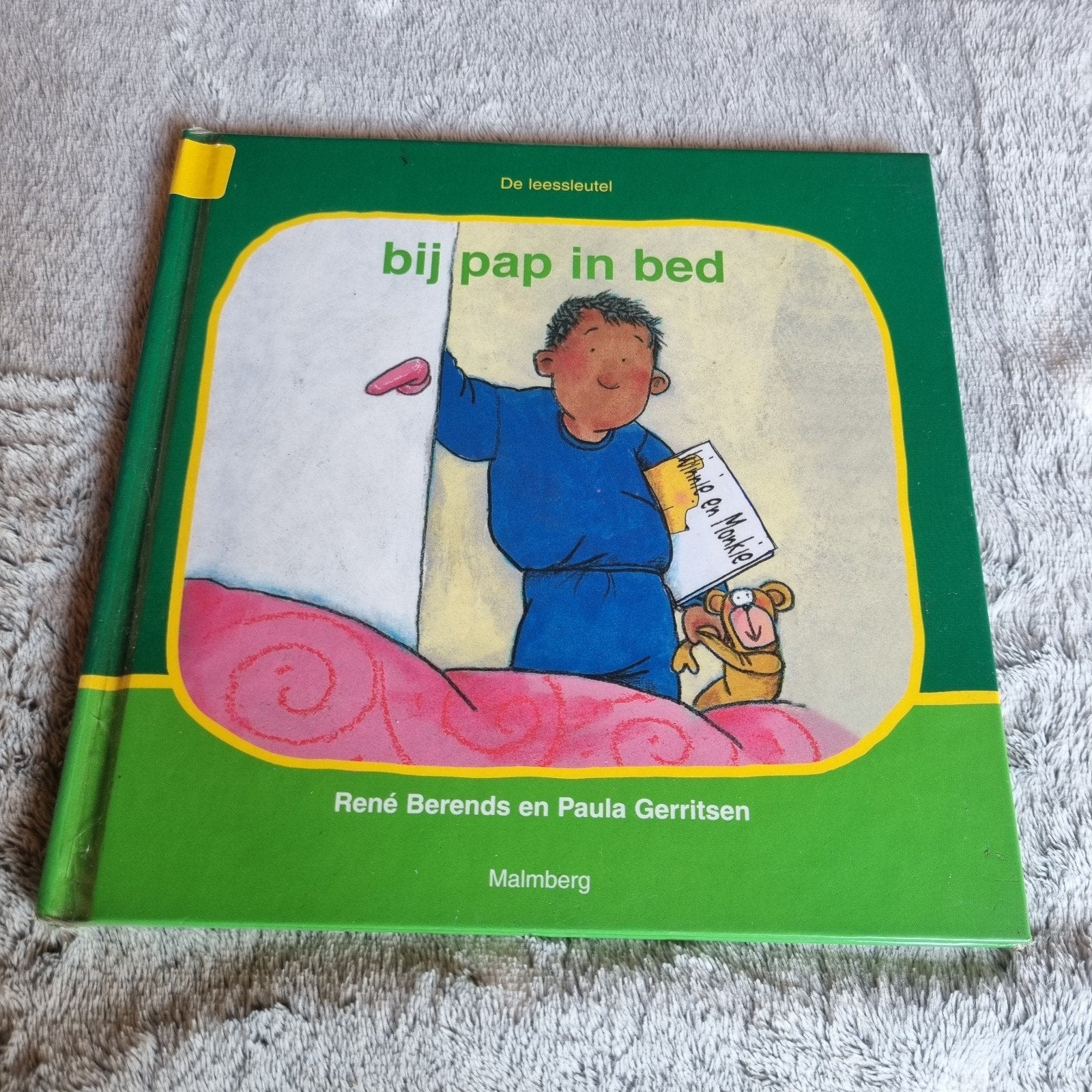 Groep 3 AVI start Bij pap in bed - René Berends, Ophalen of Verzenden, Gelezen, René Berends en Paula Gerritsen, Fictie algemeen
