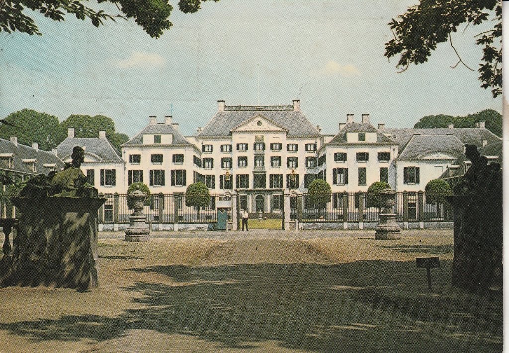 Apeldoorn Paleis het Loo, Ophalen of Verzenden, 1960 tot 1980, Gelopen, Utrecht