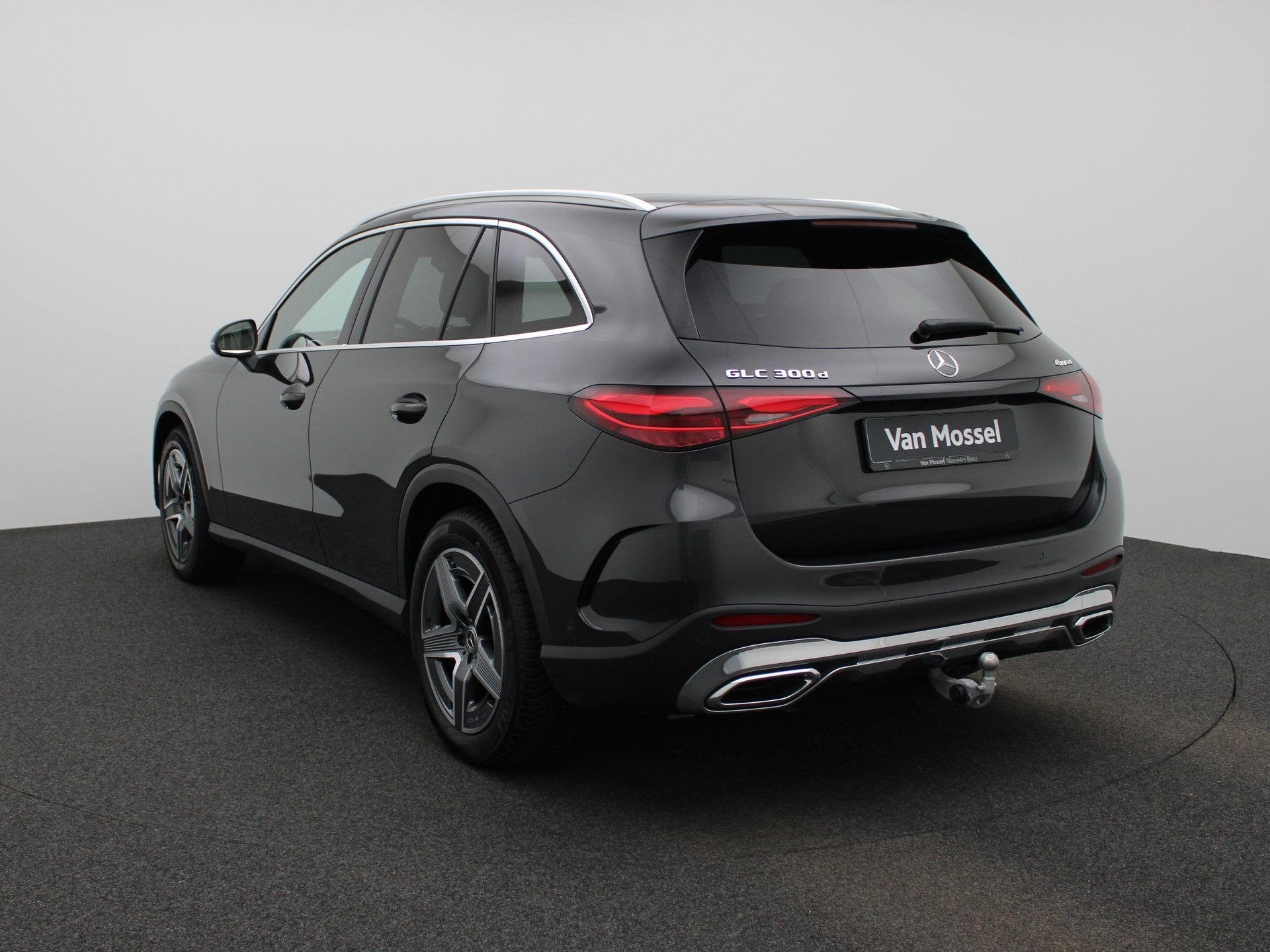 Mercedes Benz GLC 300 D AMG 4MATIC 269 pk | Trekhaak | Navig, Auto's, Automaat, 12 maanden, Stof, Gebruikt