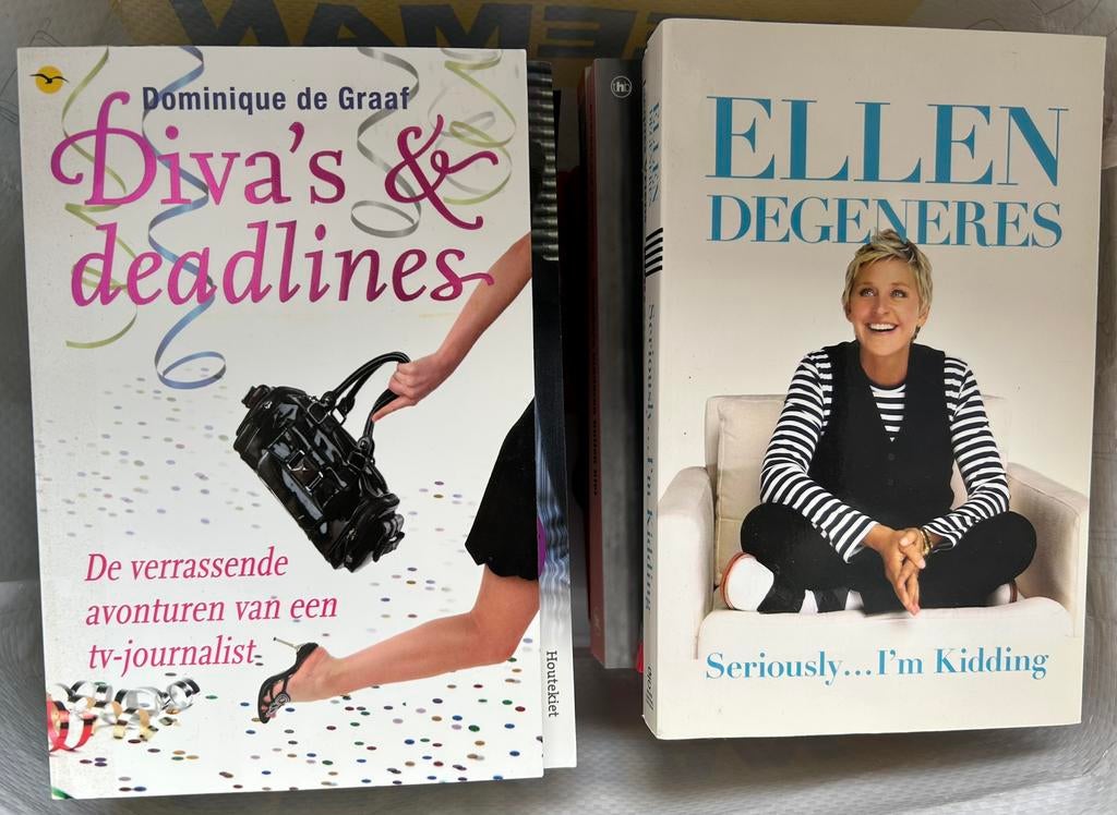 Paperback boeken, Boeken, Ophalen, Zo goed als nieuw, Overige