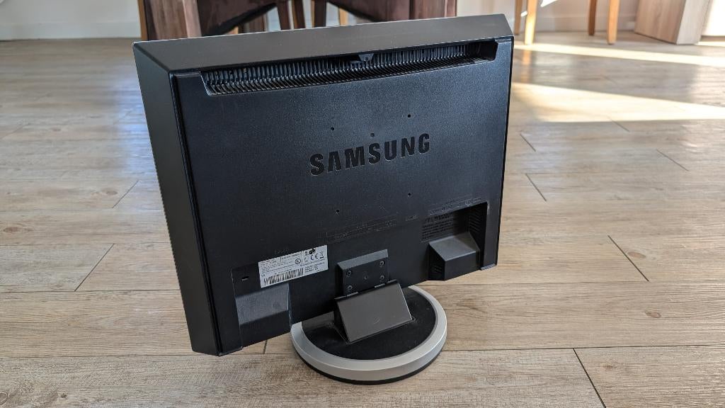 Samsung Syncmaster 940MW Zilver, Ophalen, Gebruikt, Overige typen, Samsung