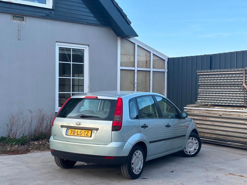 Ford Fiesta 1.4-16V Ambiente | Nieuwe APK | Goed onderhouden, Voorwielaandrijving, Gebruikt, 4 cilinders, 49 €/maand